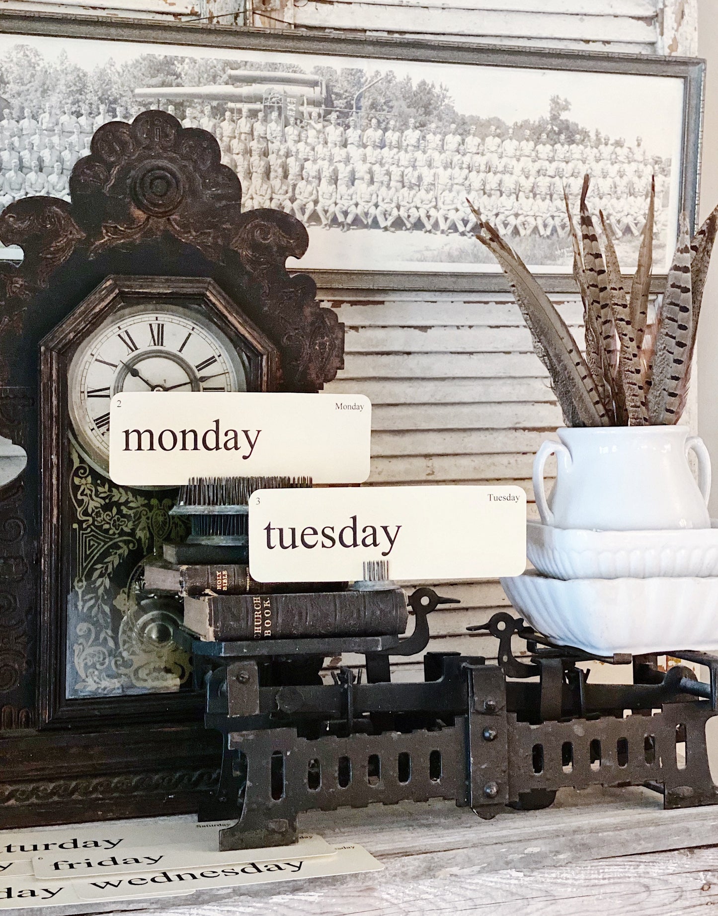 DAYS of the Week Flash Cards LARGE Vintage Inspired Word Flashcard SET of 8 Farmhouse Decor Cottage Party Favor Banner