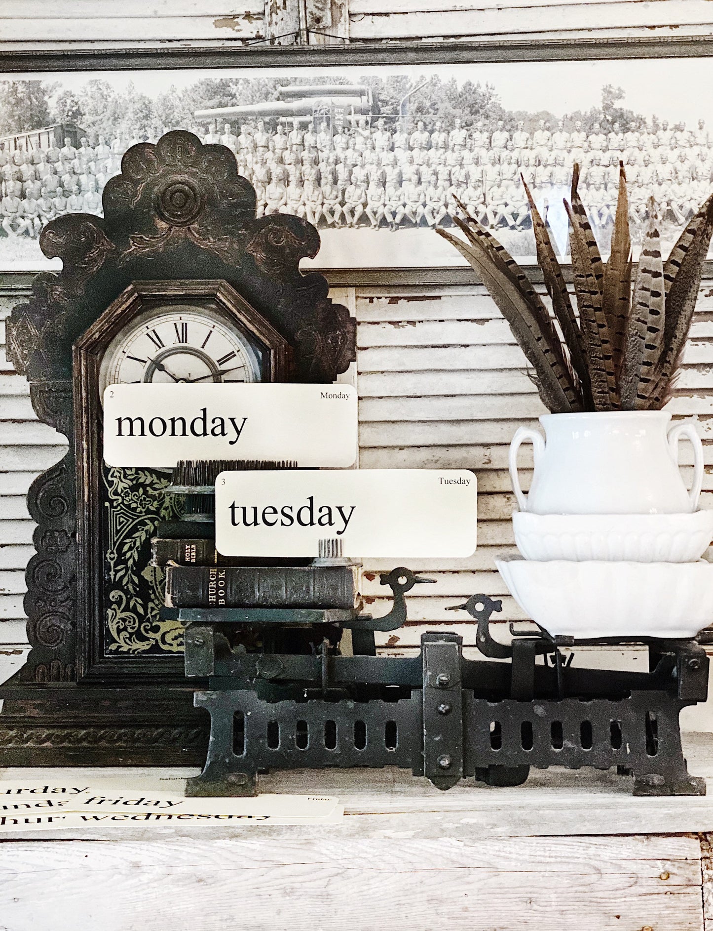 DAYS of the Week Flash Cards LARGE Vintage Inspired Word Flashcard SET of 8 Farmhouse Decor Cottage Party Favor Banner
