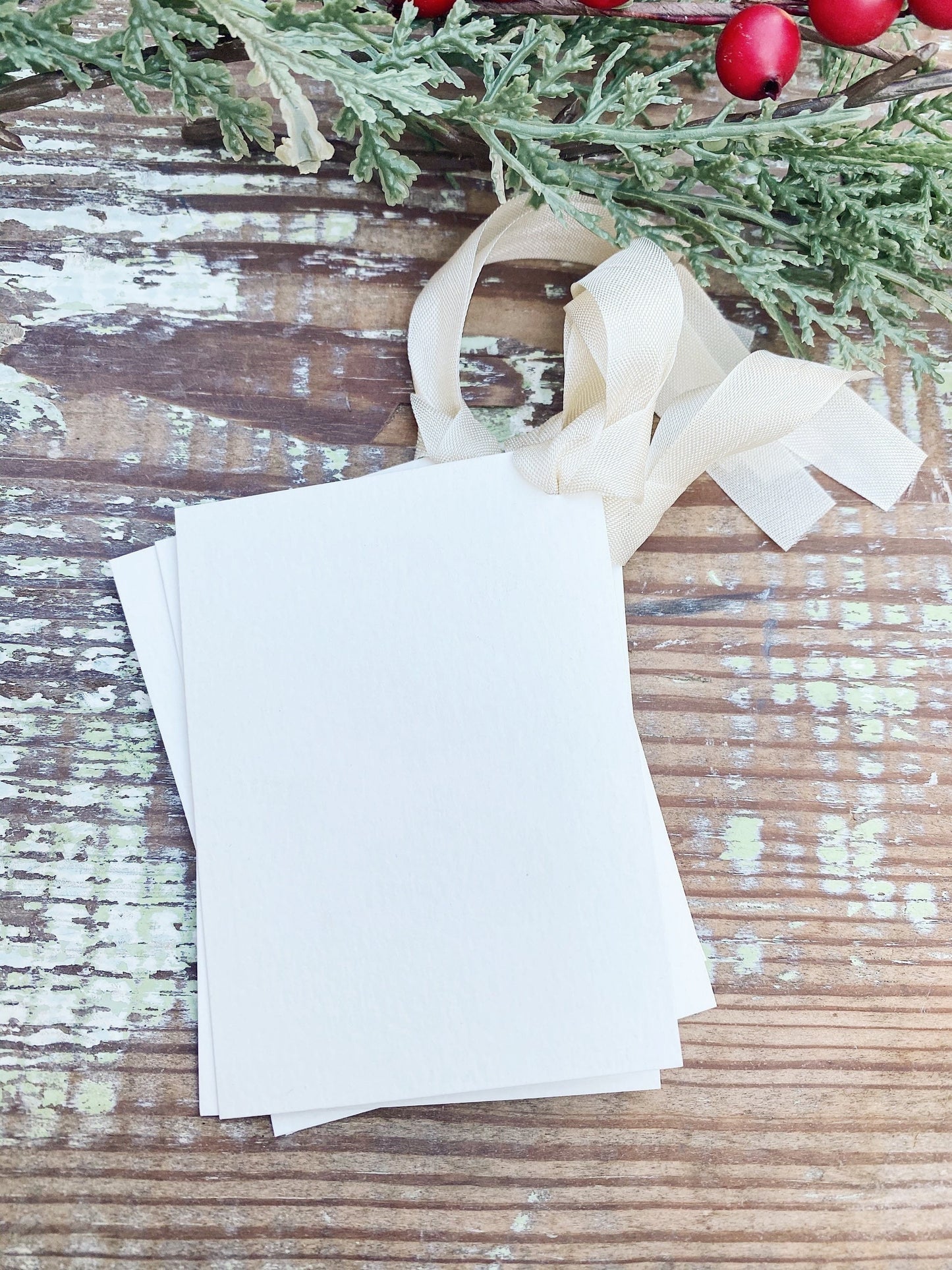 Christmas Vintage Gift Tags WREATH GREEN Farmhouse Christmas Decor Card French Shabby Gift Wrap