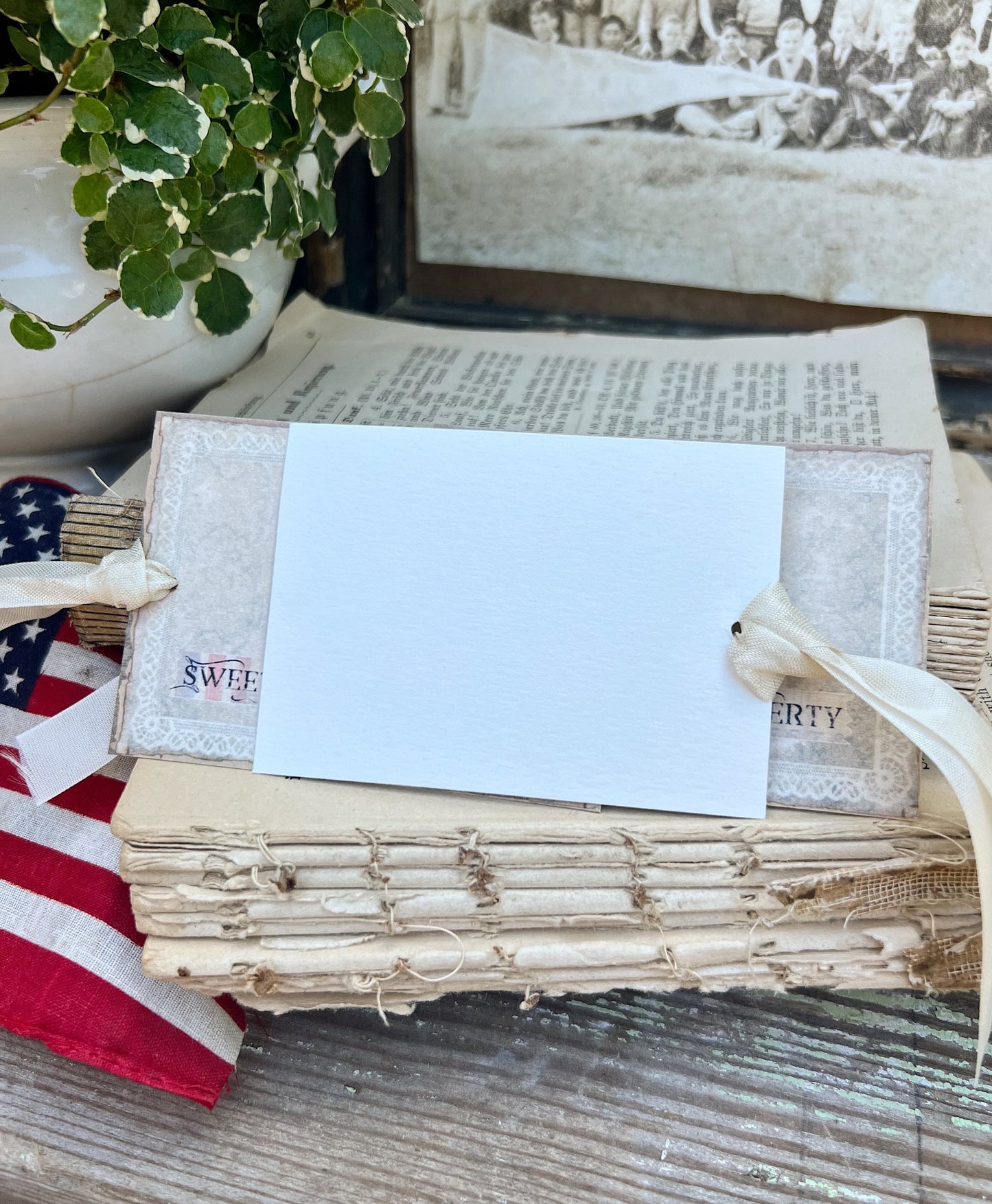 SWEET LAND LIBERTY Vintage Patriotic Gift Tags Americana Flag Fourth July Farmhouse Decor Card Set of 8 usa