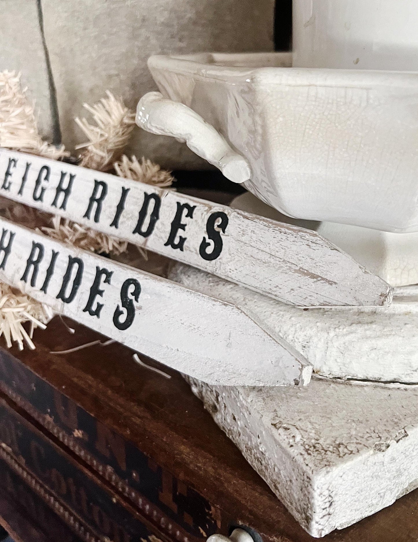 SLEIGH RIDES Arrow Sign CHRISTMAS Winter Vintage Salvage Barn Wood Reclaimed White Chippy Paint Farmhouse Decor Architectural Black White