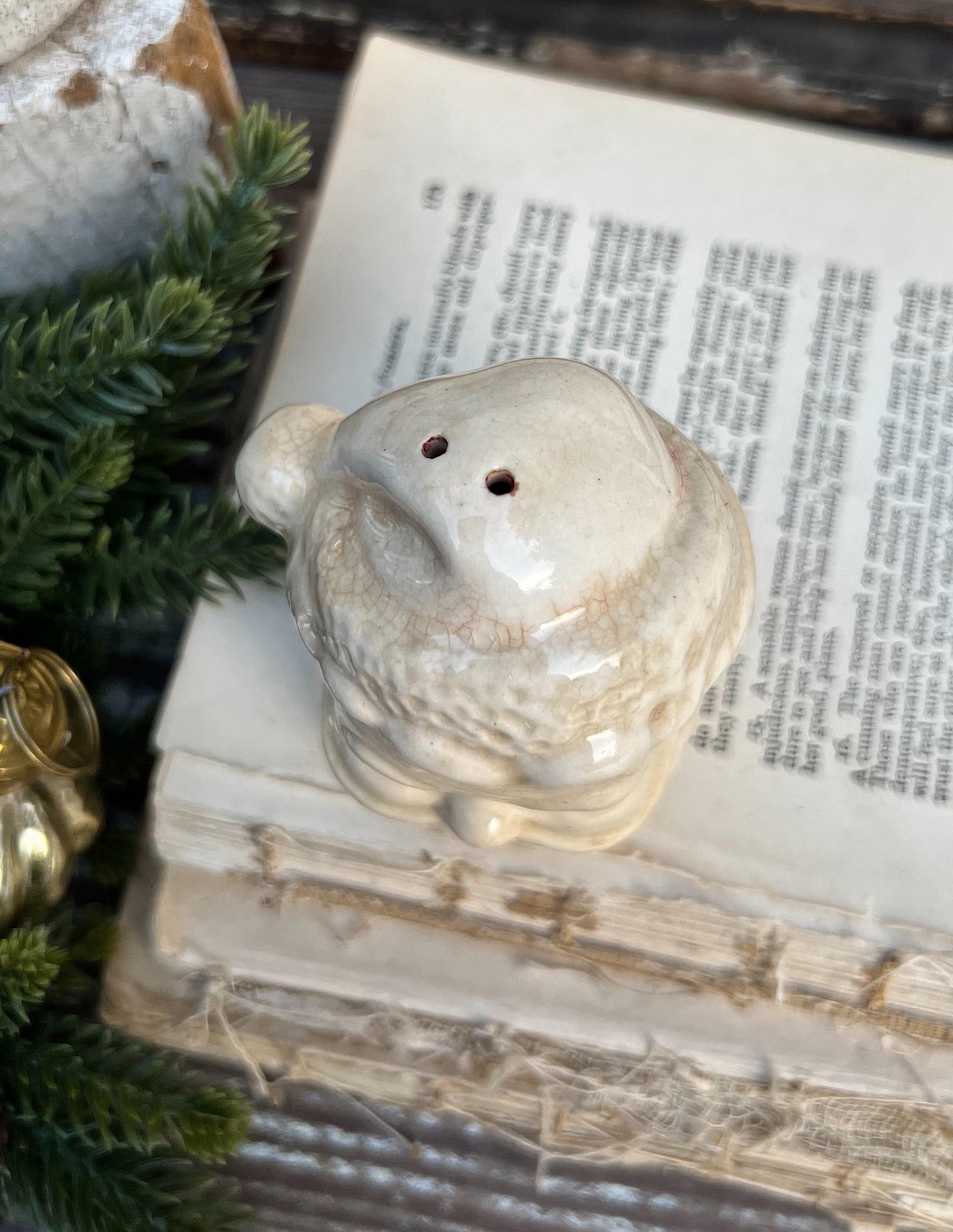 Vintage Ironstone Santa Claus Salt Shaker Creamy WHITE Crazed Stained Farmhouse Christmas Decor