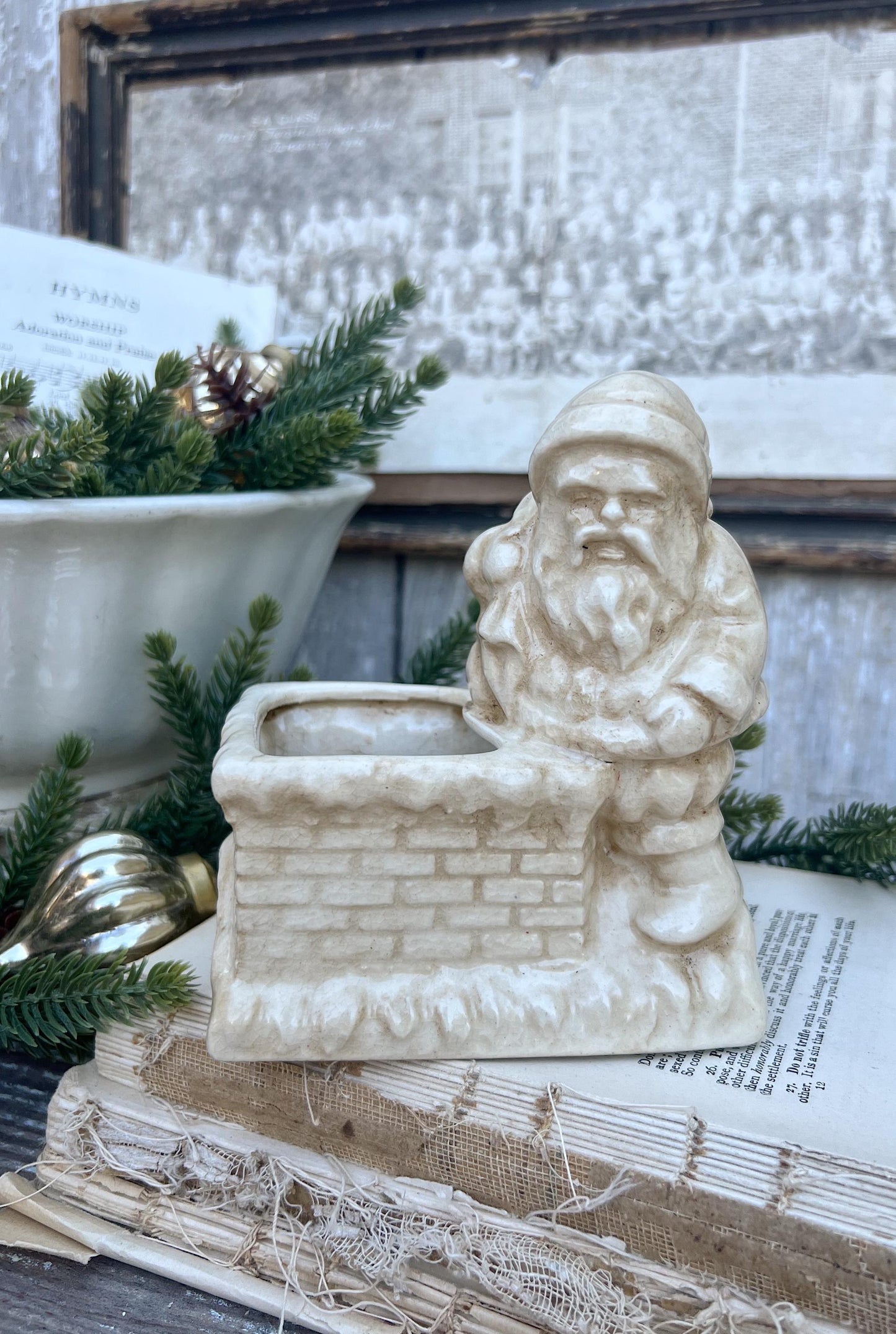 Vintage SANTA CHIMNEY PLANTER Creamy White Ironstone Crazing Grungy Ceramic Container Farmhouse Christmas Decor Japan