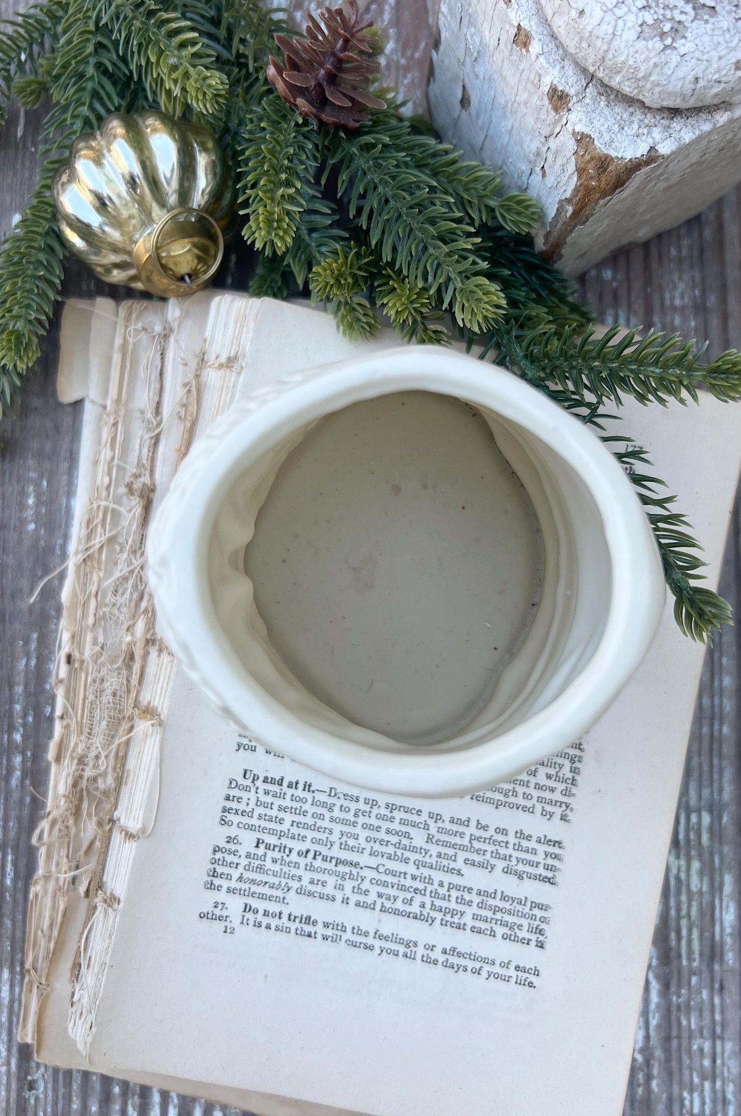 Vintage Santa Claus Face Planter Candle Holder LEFTON Creamy White Santa Farmhouse Christmas Decor