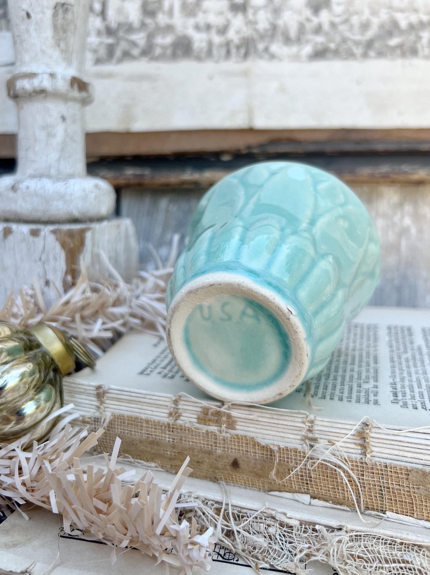 Vintage Turquoise Tulip Flower Pot USA Planter Container Farmhouse Vintage Garden Decor Christmas Green