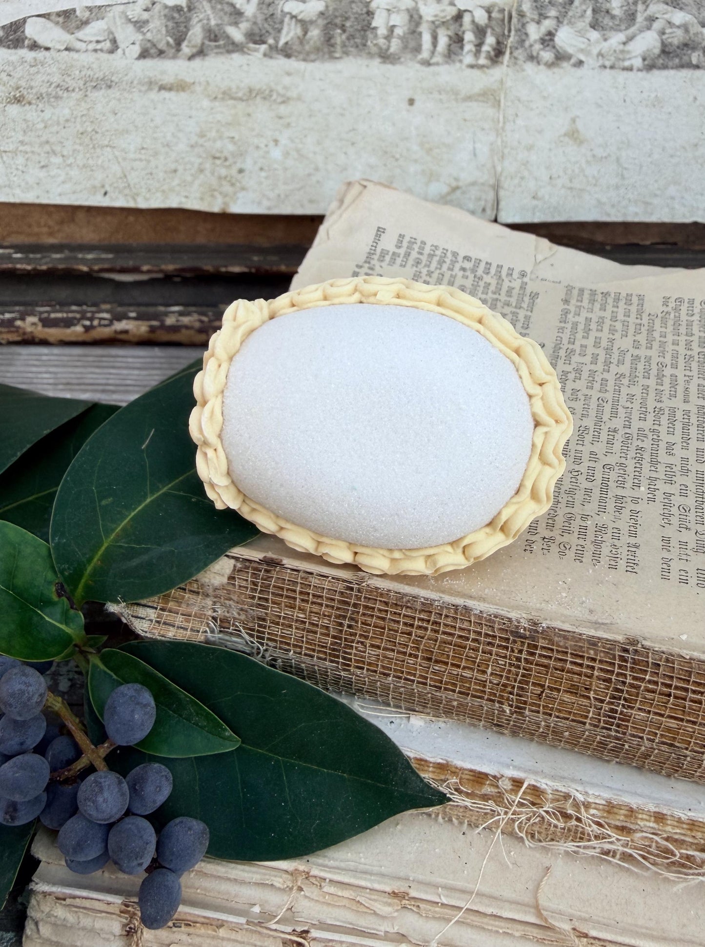 Vintage Sugar Egg Diorama EASTER Decor Farmhouse Spring Garden Decor Panoramic French KENCRAFT White