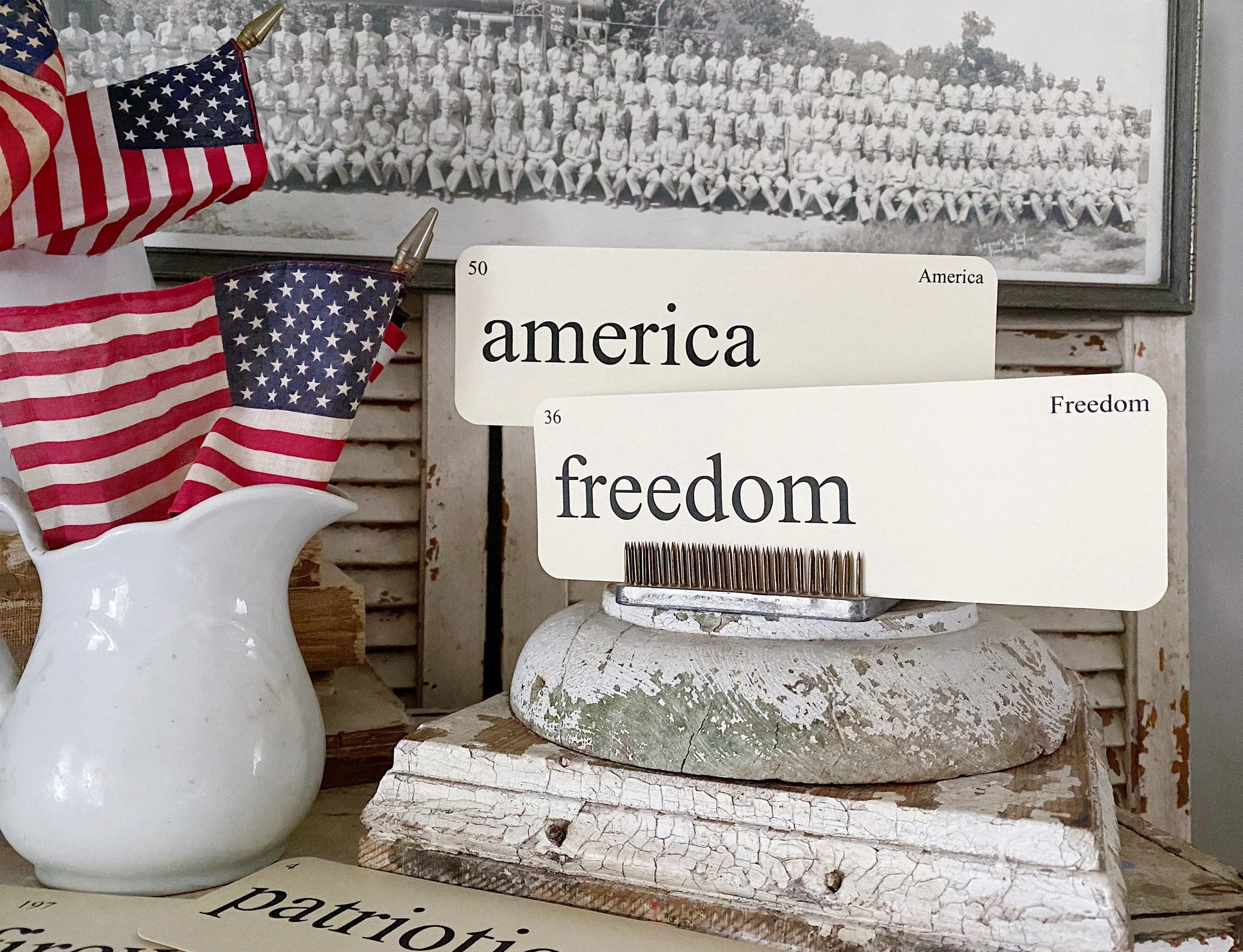 AMERICA Flash Cards