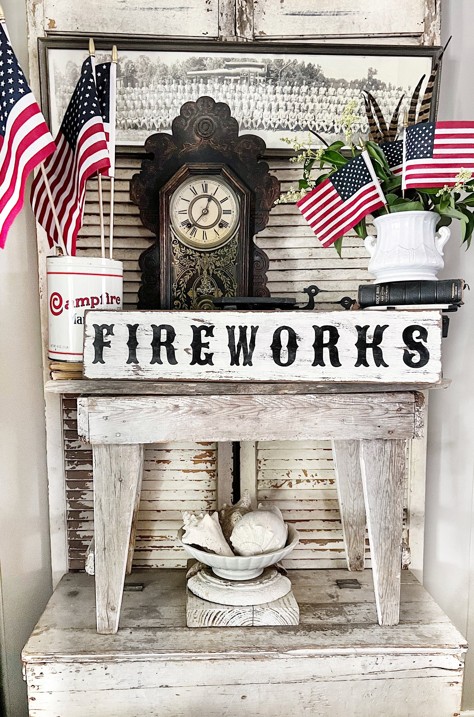 FIREWORKS Chippy White Sign