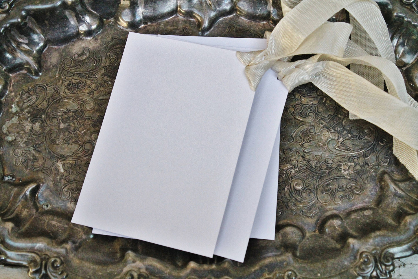 Mary Gift Tags MADONNA Gift Tags Virgin Mother Farmhouse Decor French Prayer Card Religious Easter Christian Catholic