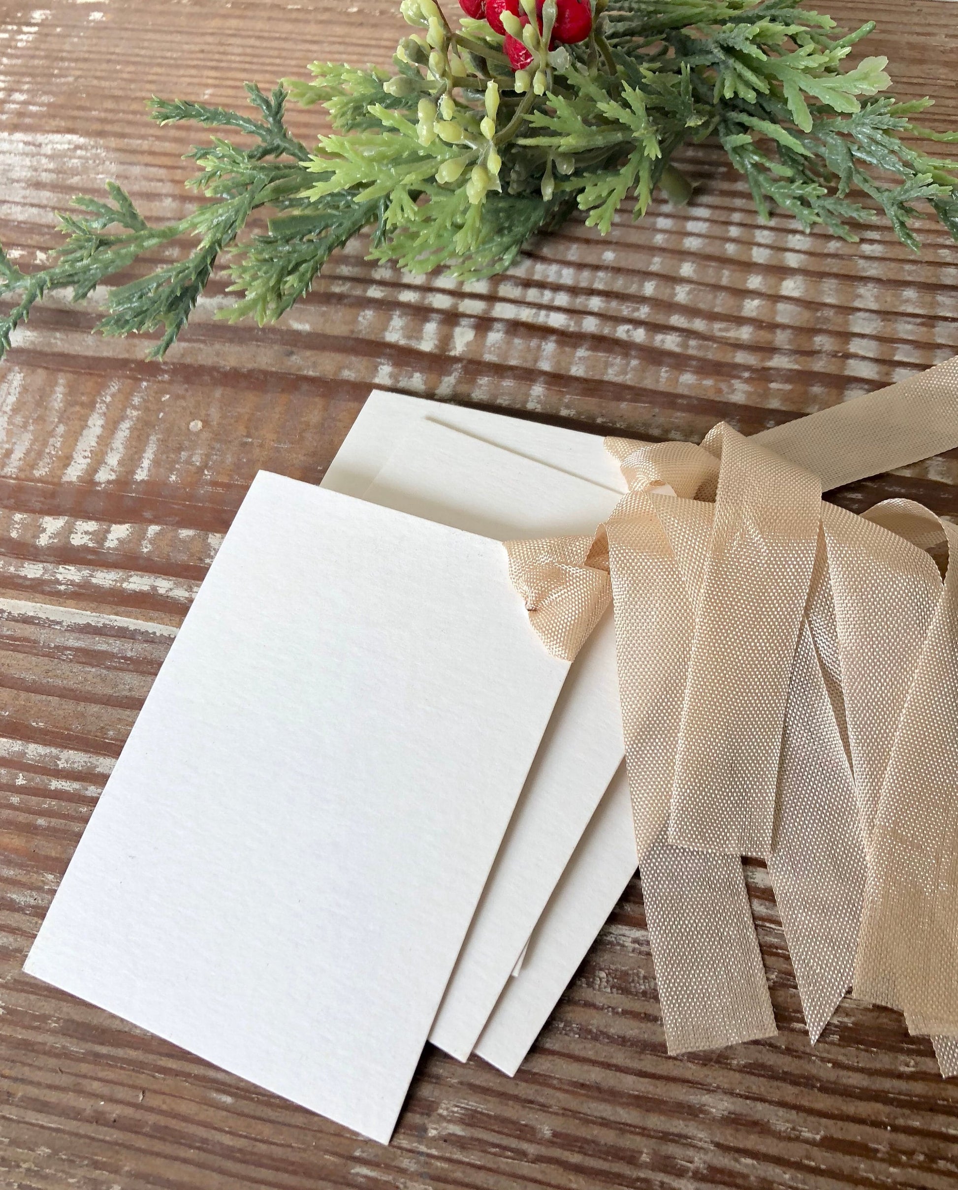 SANTA Christmas Gift Tags SANTA CLAUS with Toys Post Card Vintage Christmas Card Farmhouse Christmas Decor French Shabby Chic Gift Wrap