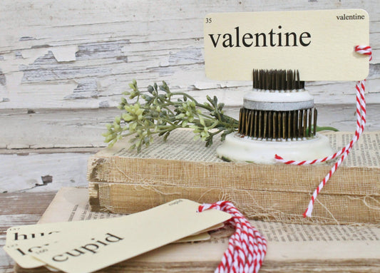 VALENTINE Flash Cards Gift Tags Vintage Flashcard SET OF 8 Farmhouse Valentine Decor Party Favor Banner Bakers Twine