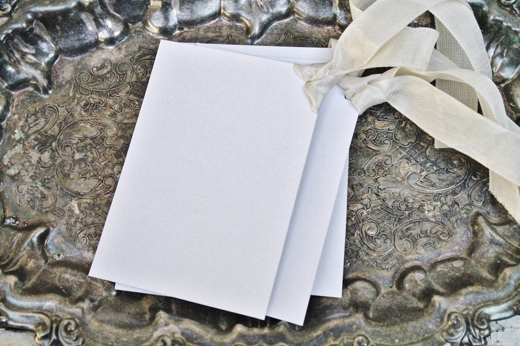Christmas Vintage Gift Tags SANTA Chalk Tree Farmhouse Decor Card French Shabby Gift Wrap