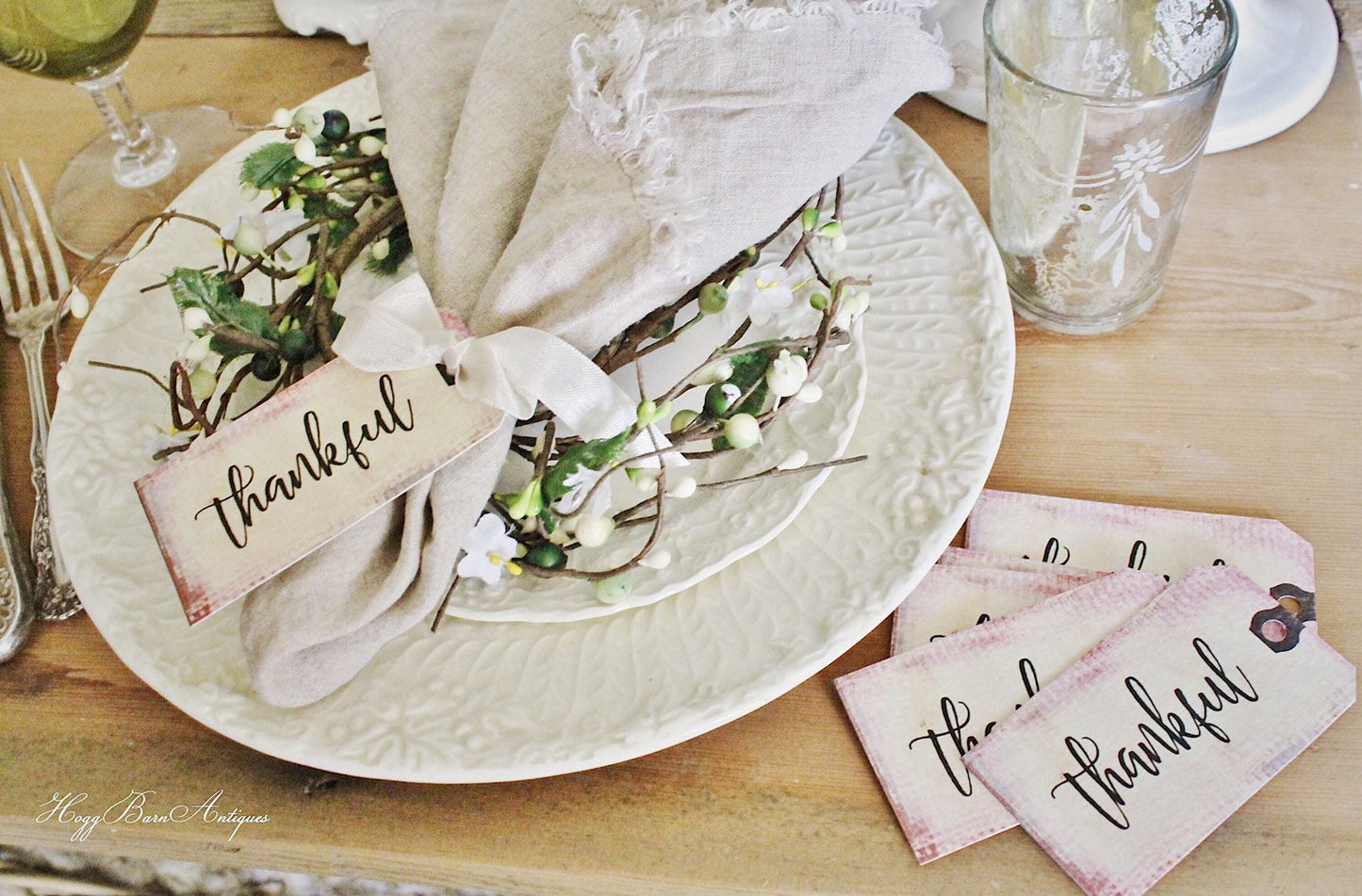 THANKFUL Gift Tags Thanksgiving Place Card Napkin Ring Name Card Hand Lettered Calligraphy Farmhouse Thanksgiving Fall Decor Tablescape