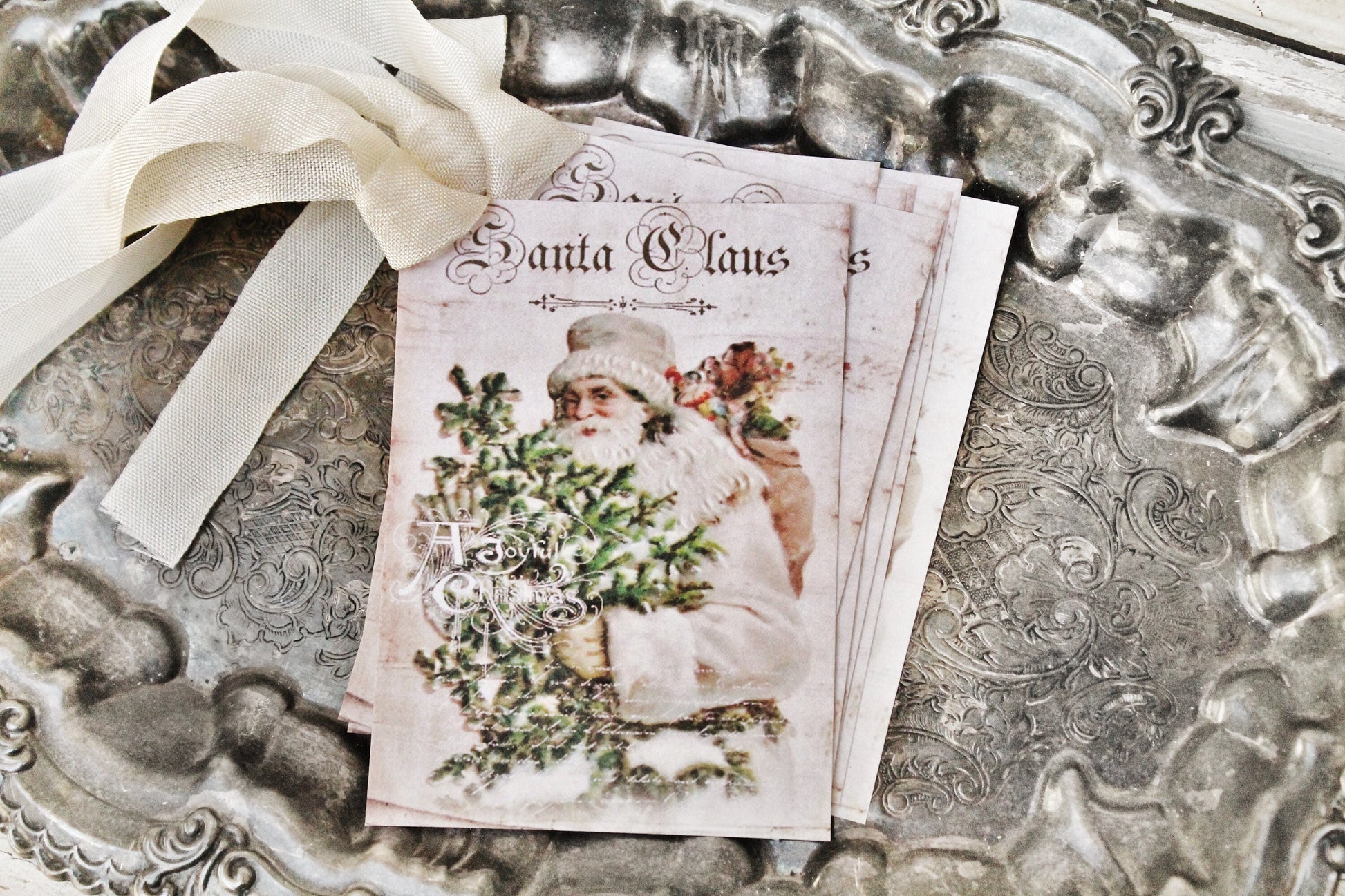 Christmas Gift Tags Vintage SANTA CLAUS with Tree Farmhouse Christmas Decor Christmas Card French Shabby Gift Wrap