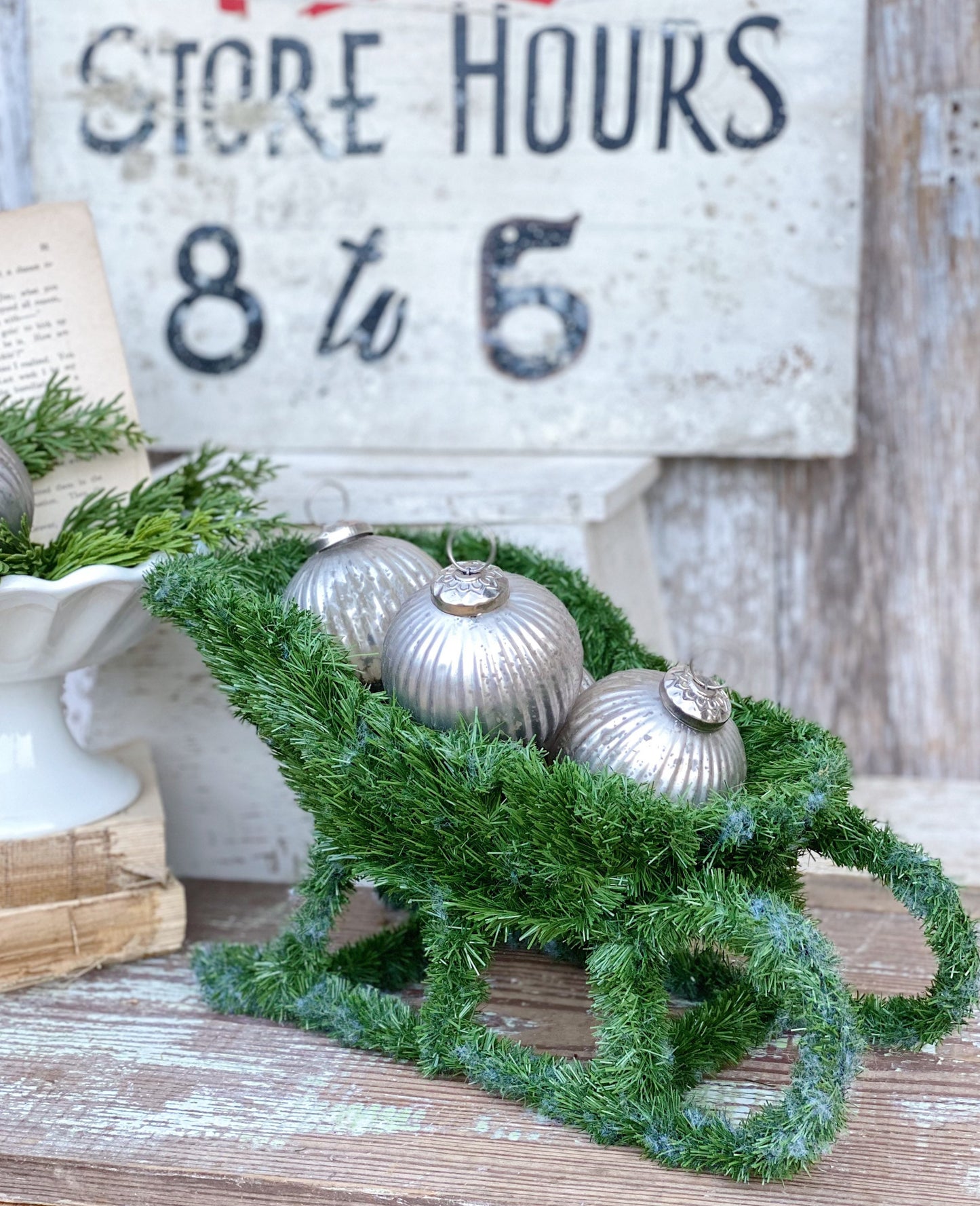Vintage Garland SLEIGH GREEN Farmhouse Christmas Primitive Decoration LARGE Santa Sled