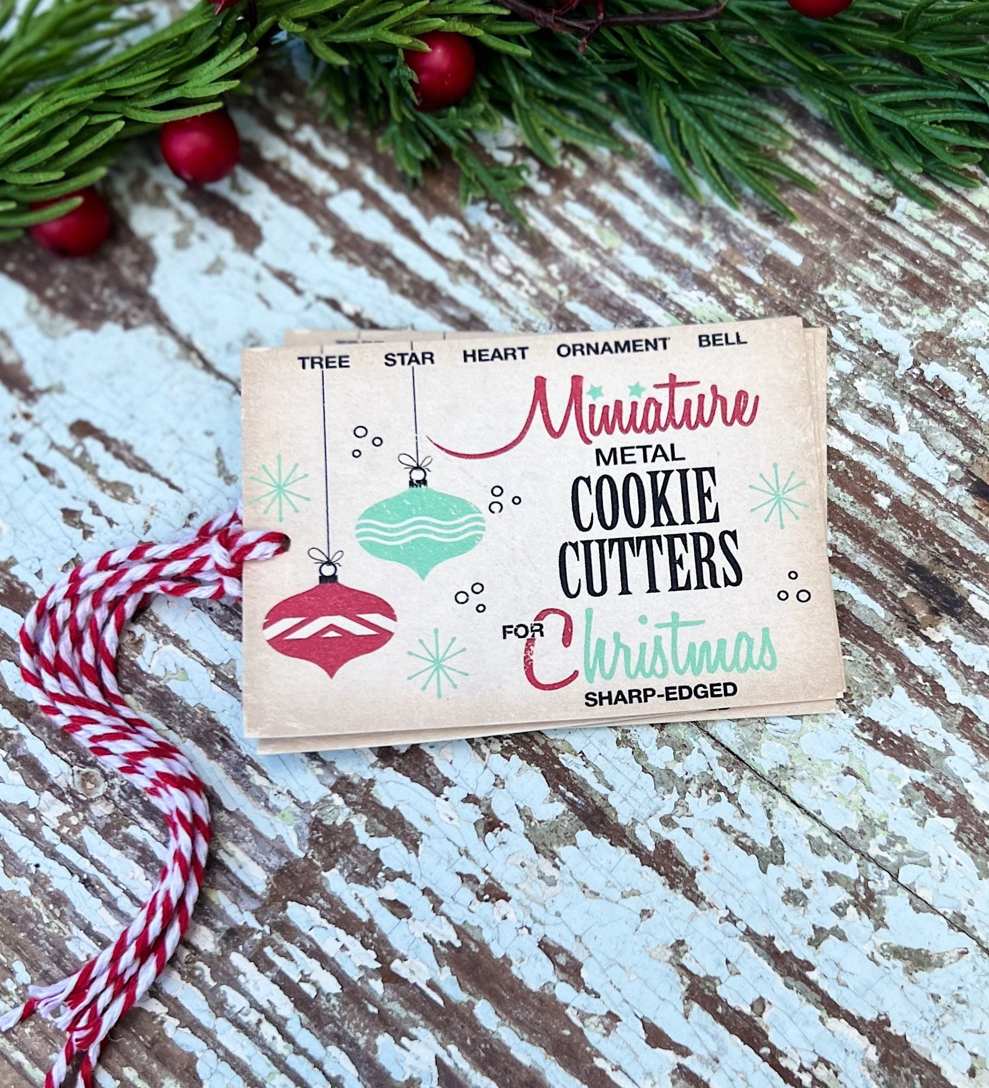 Christmas GIFT TAGS Cookie Cutter Vintage Retro Farmhouse Decor Gift Wrap Primitive Christmas Favor Ornament