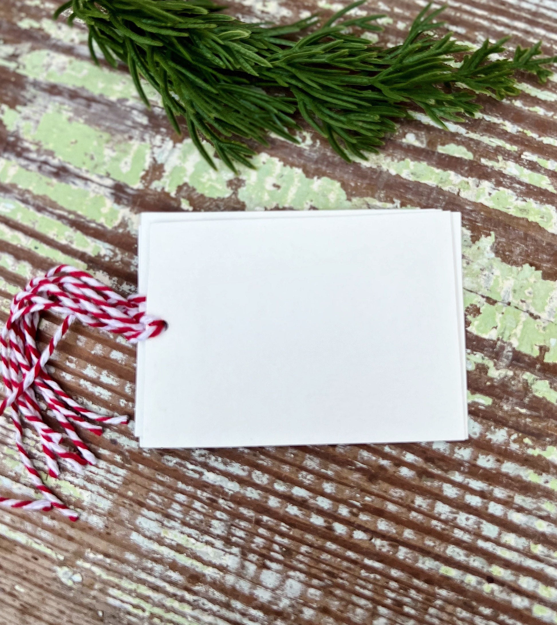 Christmas GIFT TAGS Santa YULETIDE Tree Ornaments Vintage Retro Farmhouse Decor Gift Wrap Primitive Christmas Favor
