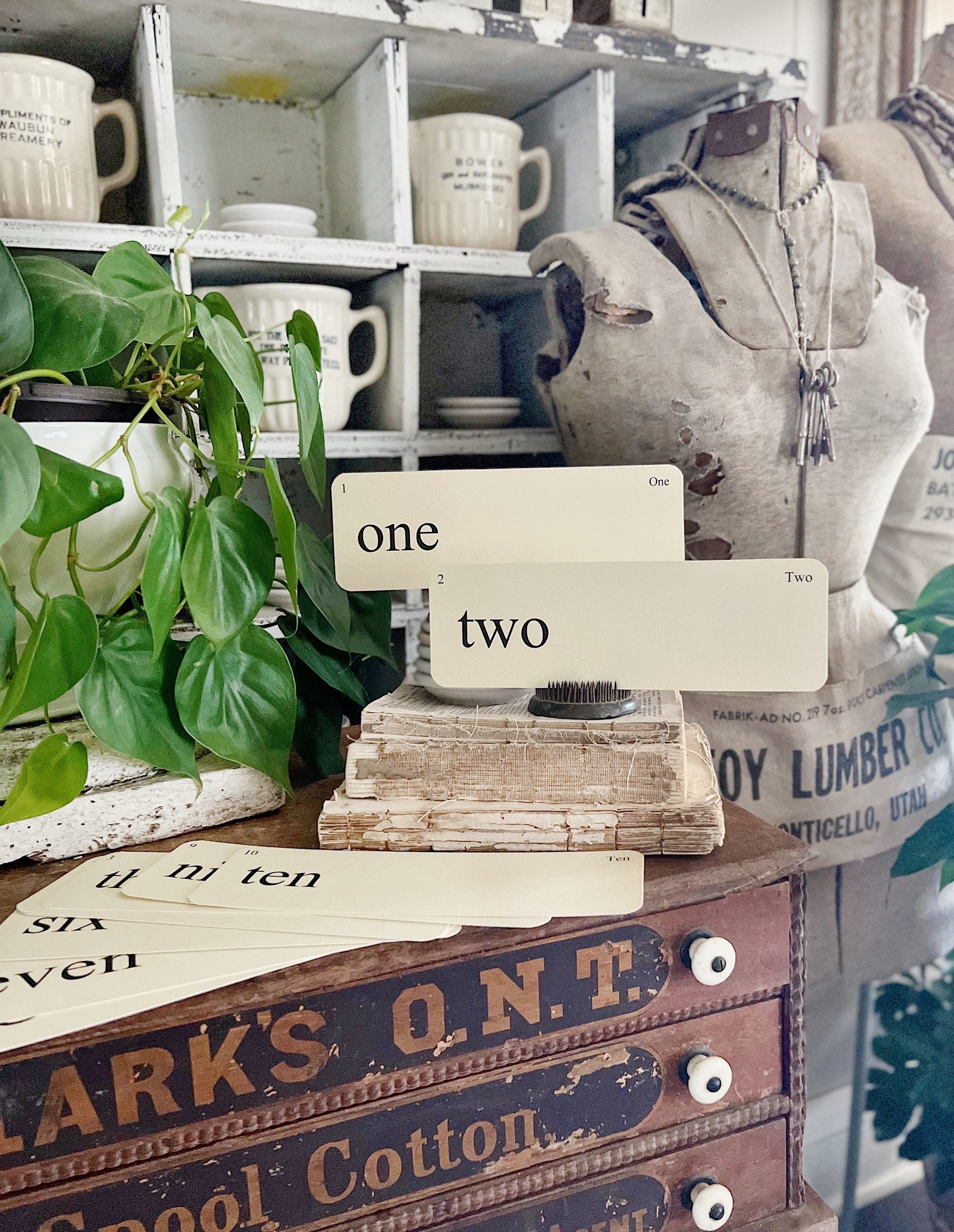 NUMBERS Flash Cards LARGE Vintage Inspired Word Flashcard SET of 10 Farmhouse Decor Cottage Party Favor Banner