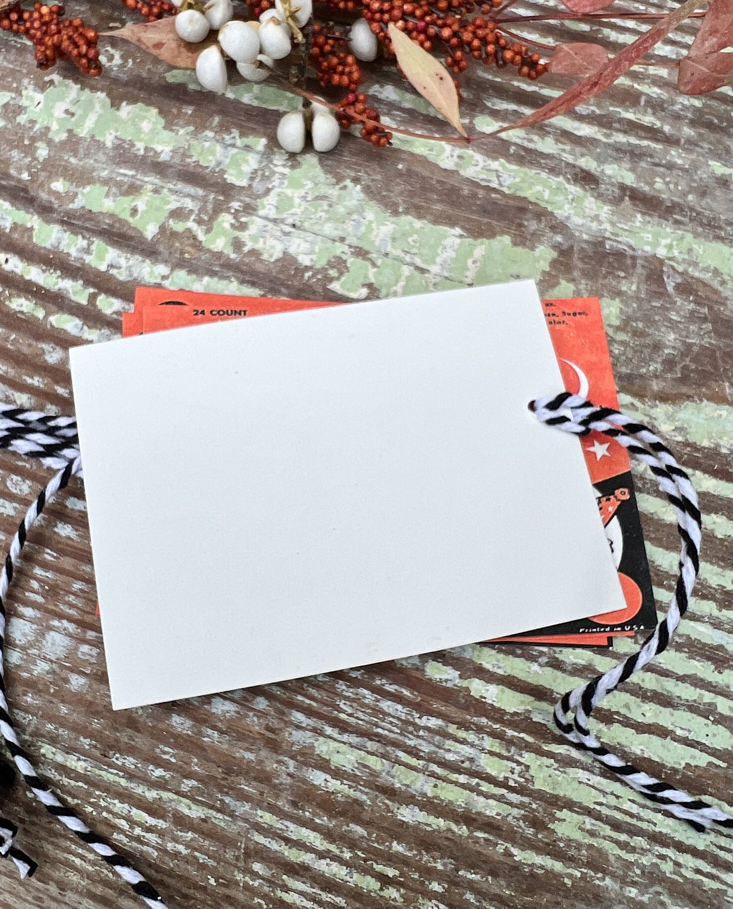 HALLOWEEN WHISTLE Retro Gift Tags Vintage Orange Farmhouse Decor Grungy Party Favor Vintage Halloween Card Fall