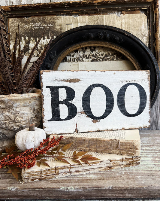 Halloween BOO Sign Vintage Salvage Barn Wood Reclaimed White Chippy Paint Farmhouse Decor Architectural Sign