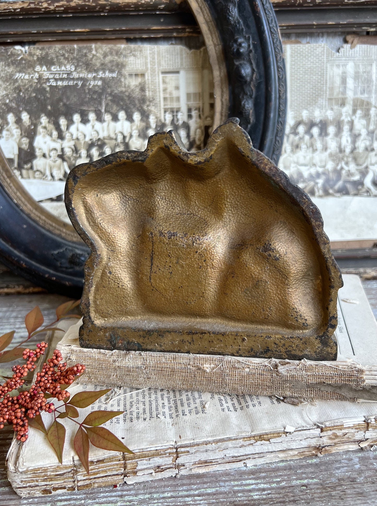 Vintage Bookend Cast Iron Metal HORSE Book End WESTERN Farmhouse Decor