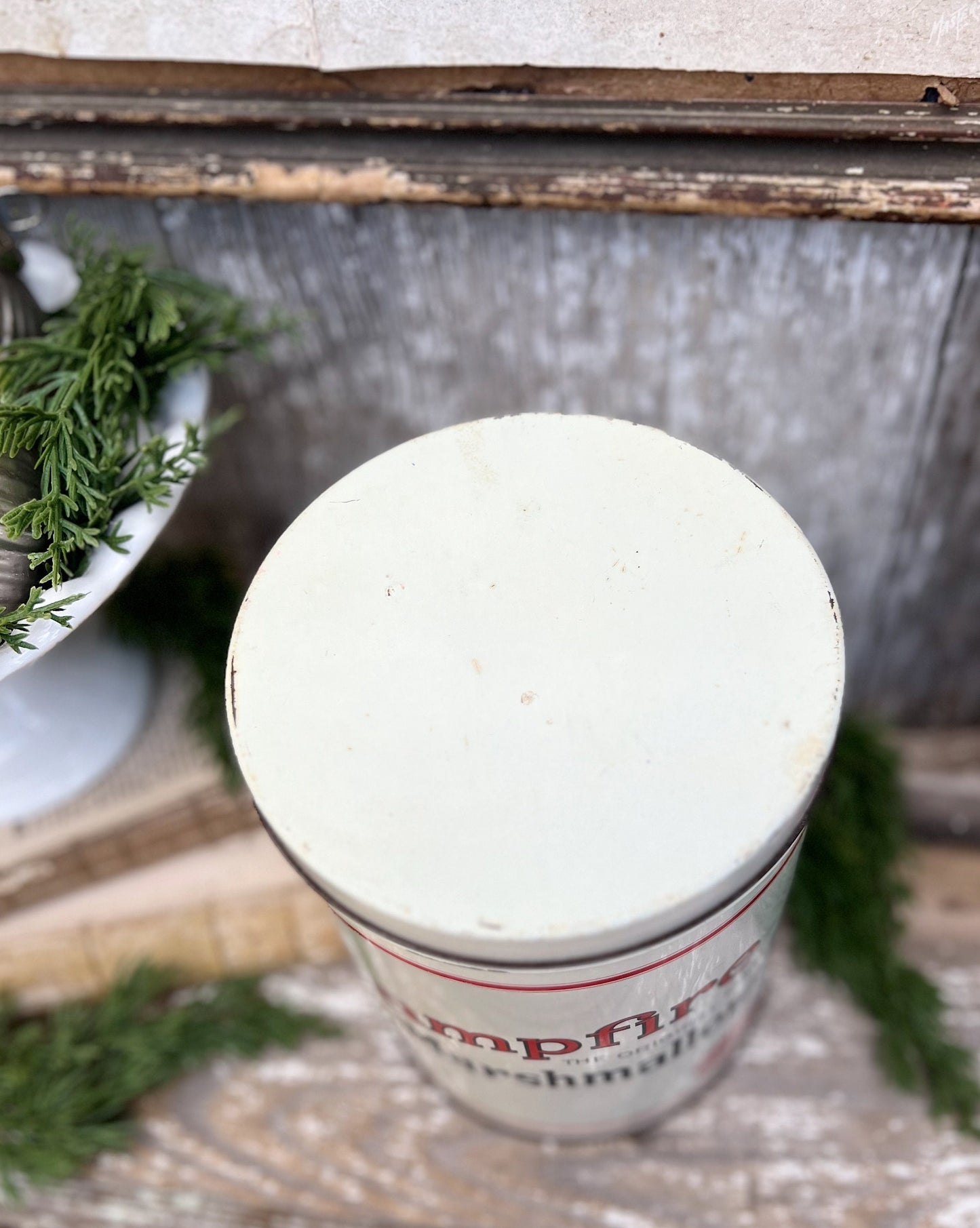 Vintage CAMPFIRE MARSHMALLOWS Tin Can Red White Blue Farmhouse Decor Industrial Salvage Christmas Decor 16 oz