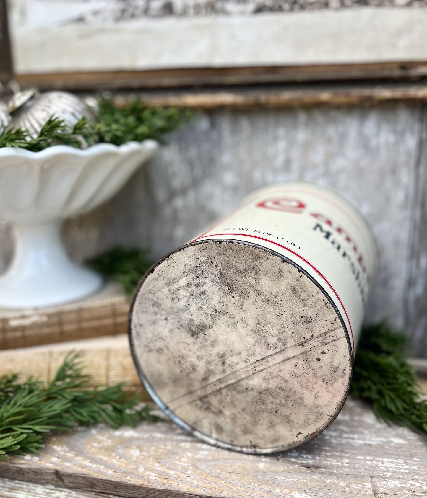 Vintage CAMPFIRE MARSHMALLOWS Tin Can Red White Blue Farmhouse Decor Industrial Salvage Christmas Decor 16 oz