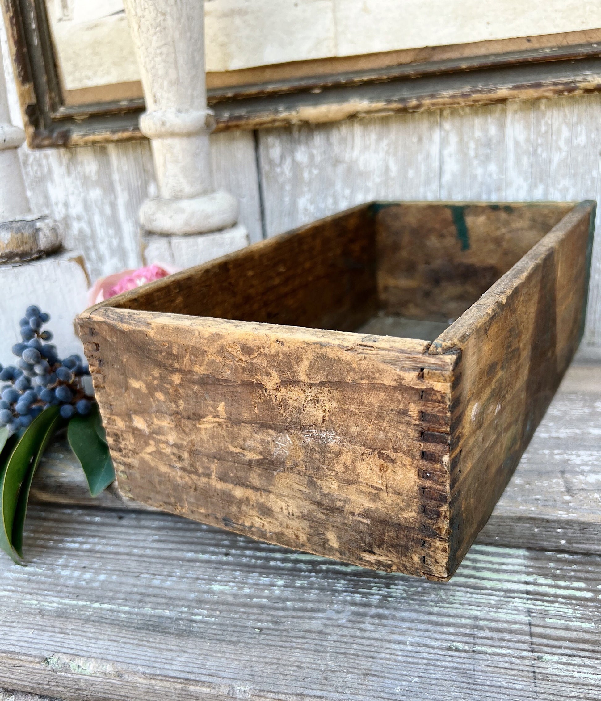 Antique Primitive Wooden Box Parts Crate Dovetaile Drawer Farmhouse Garden Spring Decor Green Paint