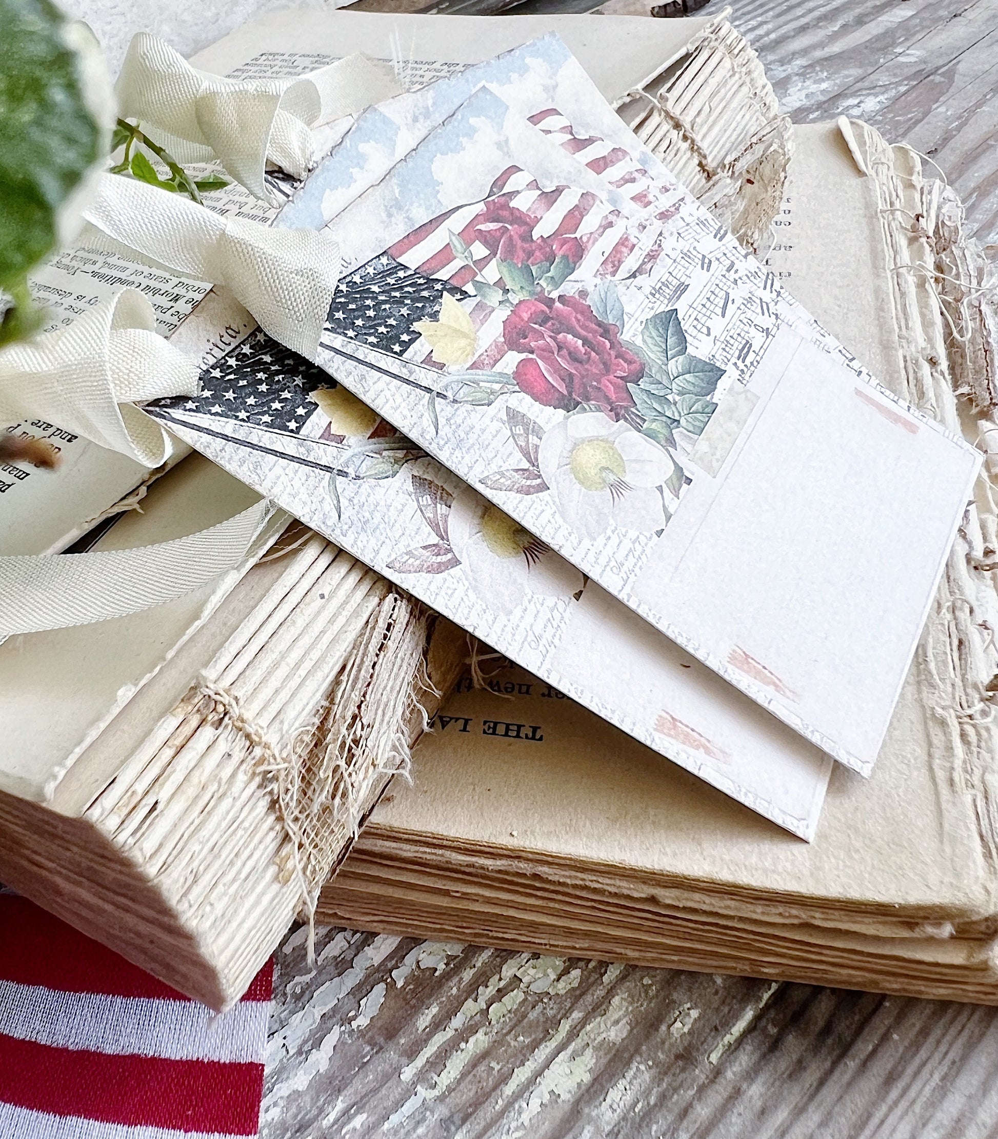 AMERICAN FLAG Vintage Gift Tags Americana Fourth July Farmhouse Decor Card Set of 8 USA Flowers