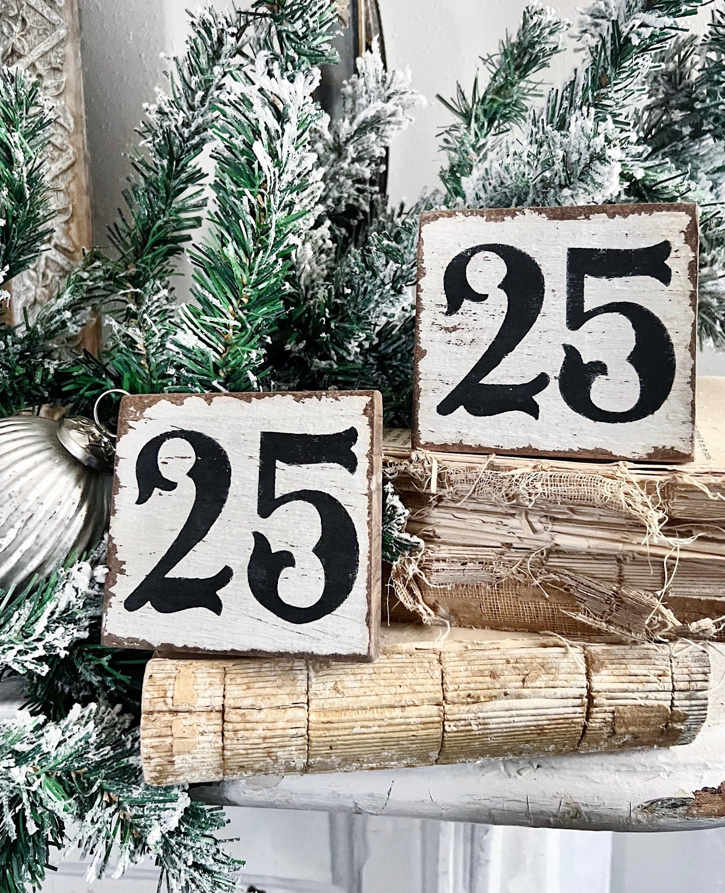 CHRISTMAS 25 Sign Tile Vintage Salvage Barn Wood Reclaimed White Chippy Paint Farmhouse Decor Architectural House Number Apartment French