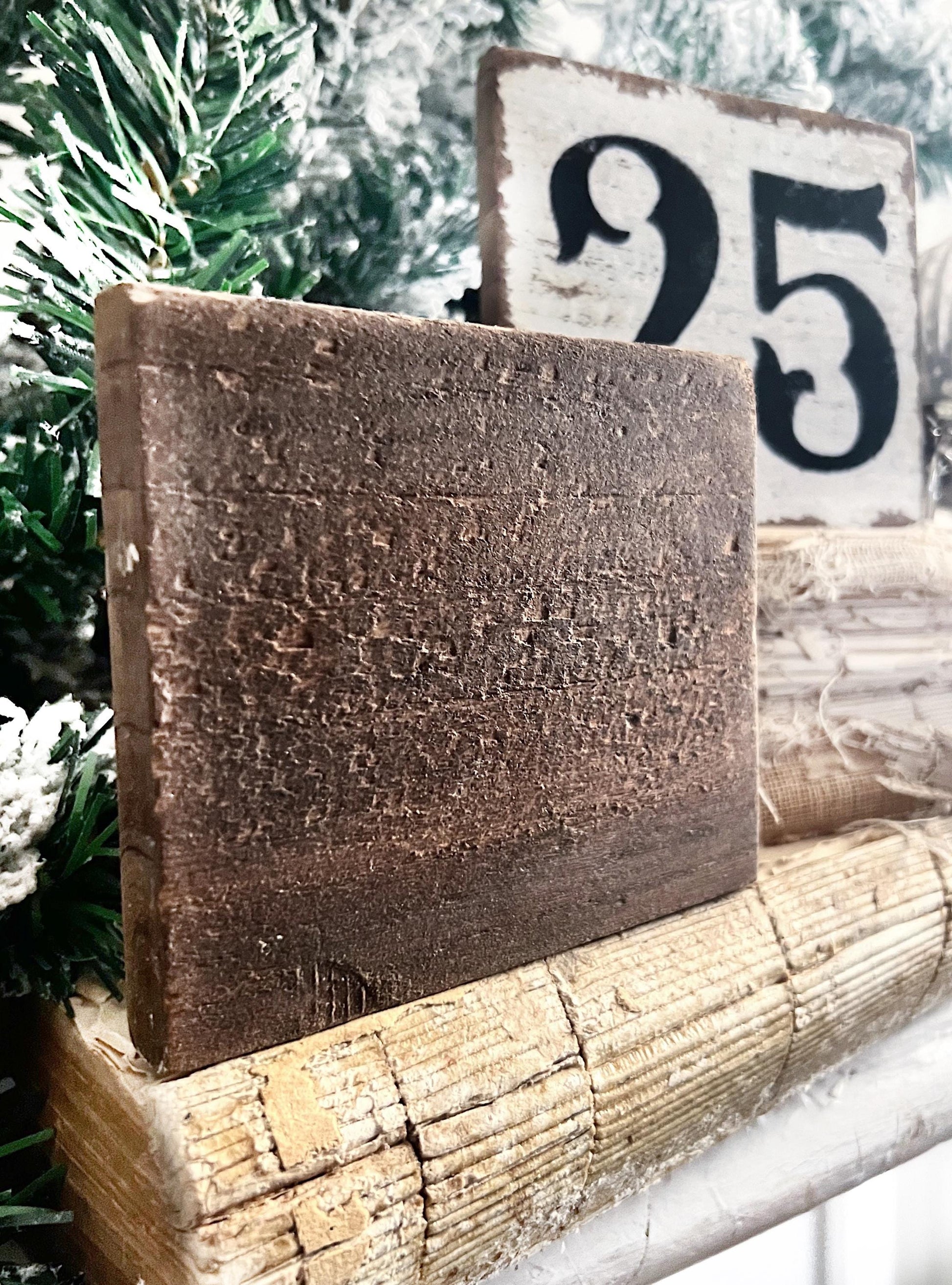 CHRISTMAS 25 Sign Tile Vintage Salvage Barn Wood Reclaimed White Chippy Paint Farmhouse Decor Architectural House Number Apartment French