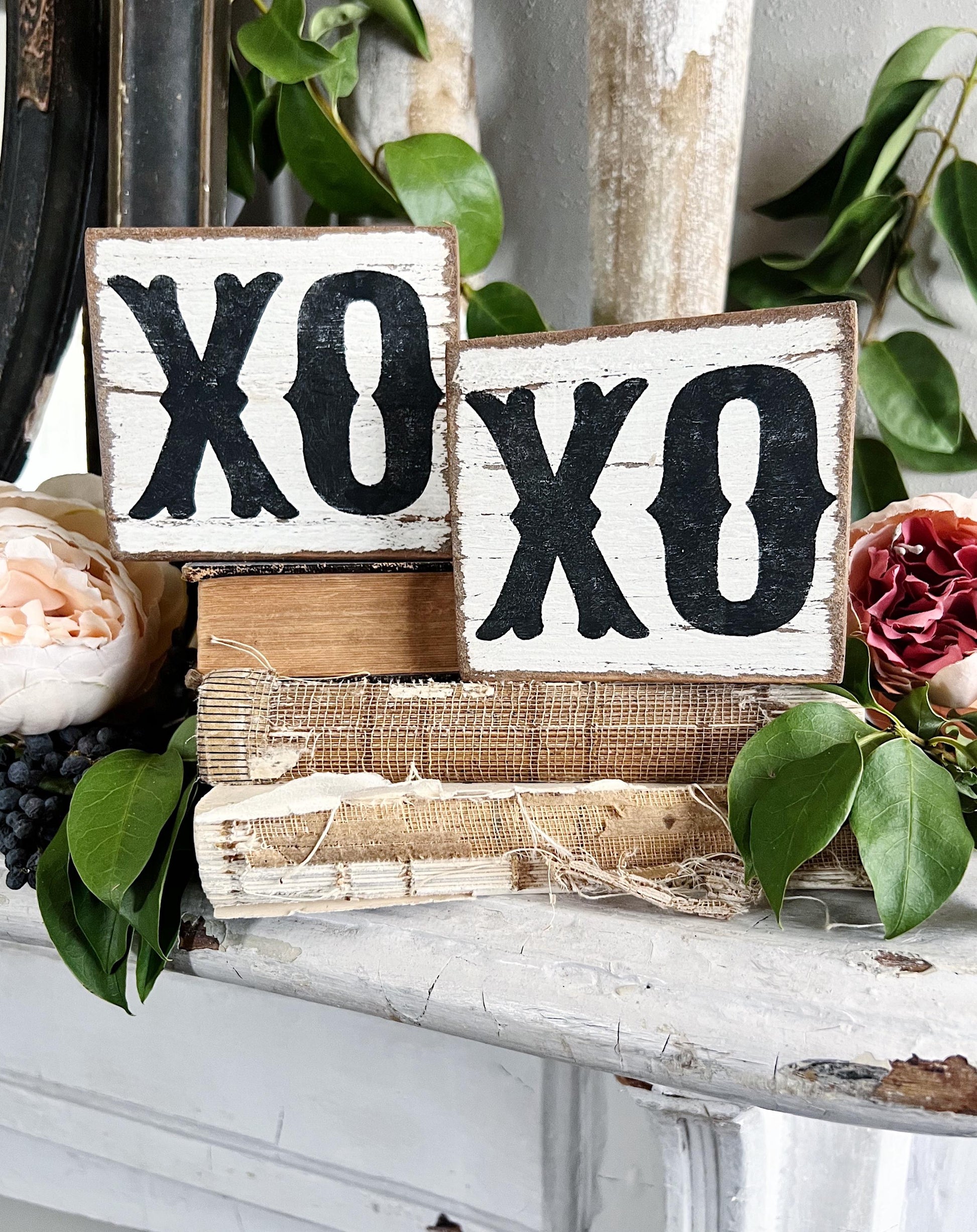 VALENTINE XO Sign Tile Vintage Salvage Barn Wood Reclaimed White Chippy Paint Farmhouse Decor Architectural House Number FEBRUARY French