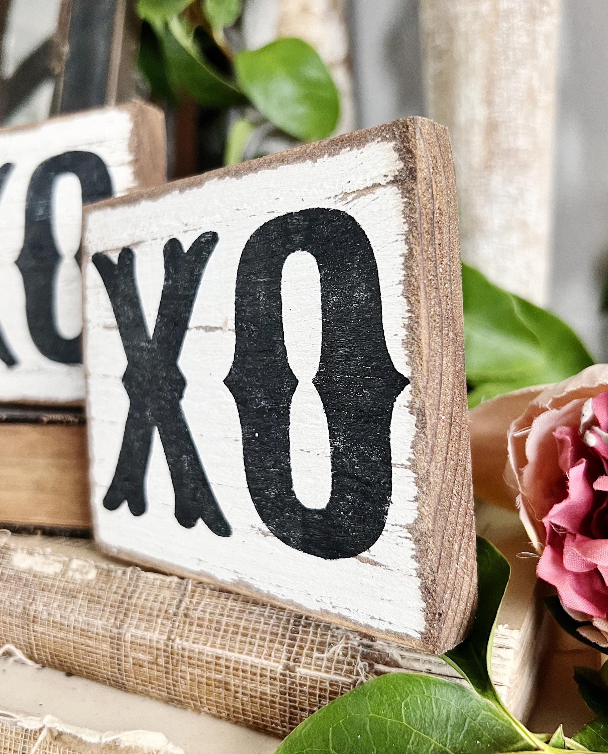 VALENTINE XO Sign Tile Vintage Salvage Barn Wood Reclaimed White Chippy Paint Farmhouse Decor Architectural House Number FEBRUARY French