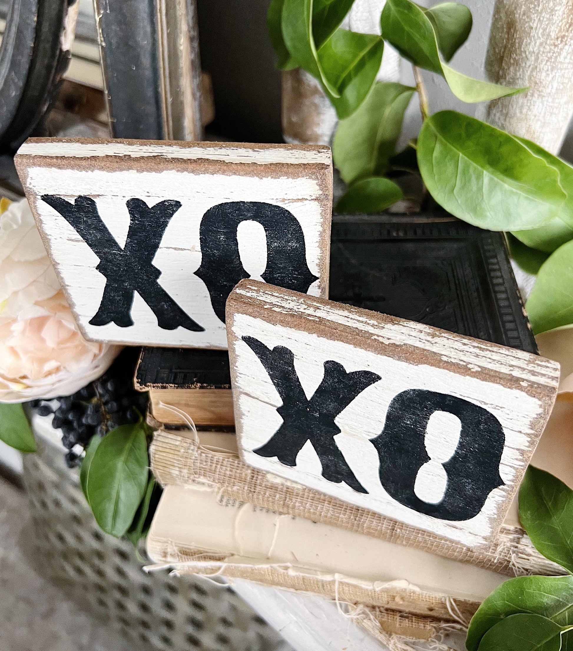 VALENTINE XO Sign Tile Vintage Salvage Barn Wood Reclaimed White Chippy Paint Farmhouse Decor Architectural House Number FEBRUARY French