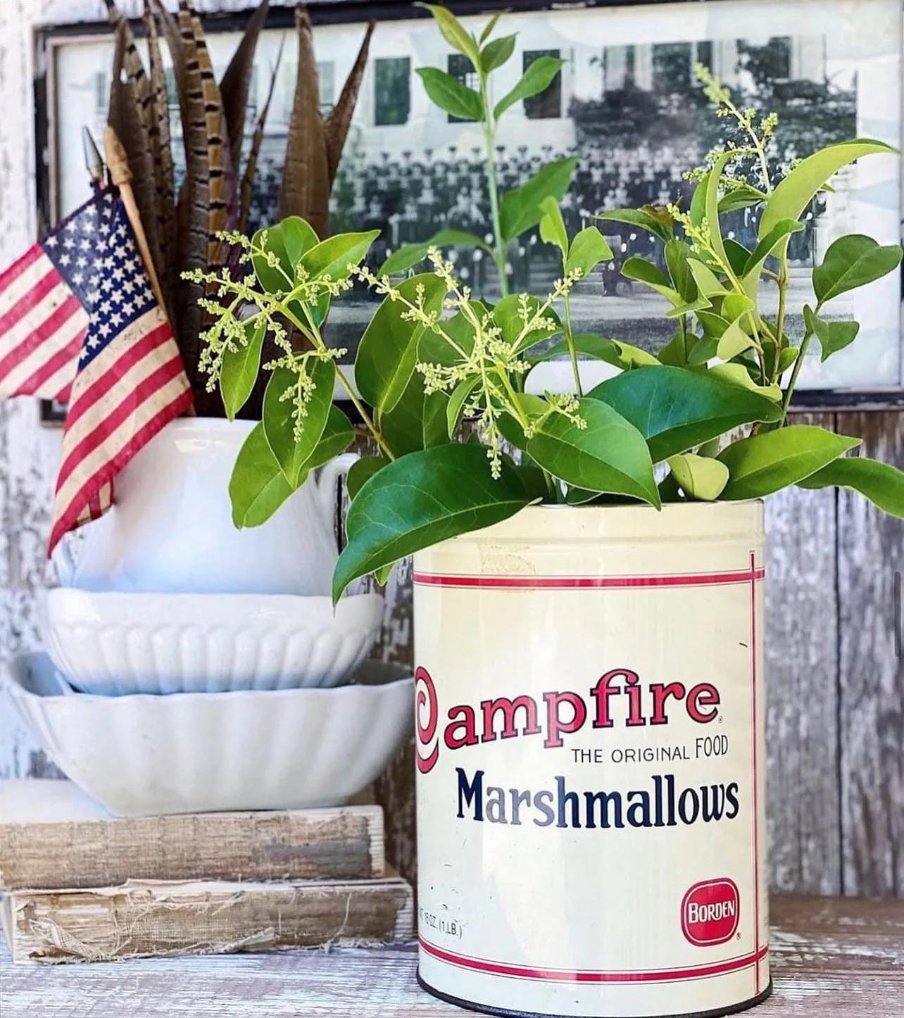Vintage CAMPFIRE MARSHMALLOWS Tin Can Americana Farmhouse Decor