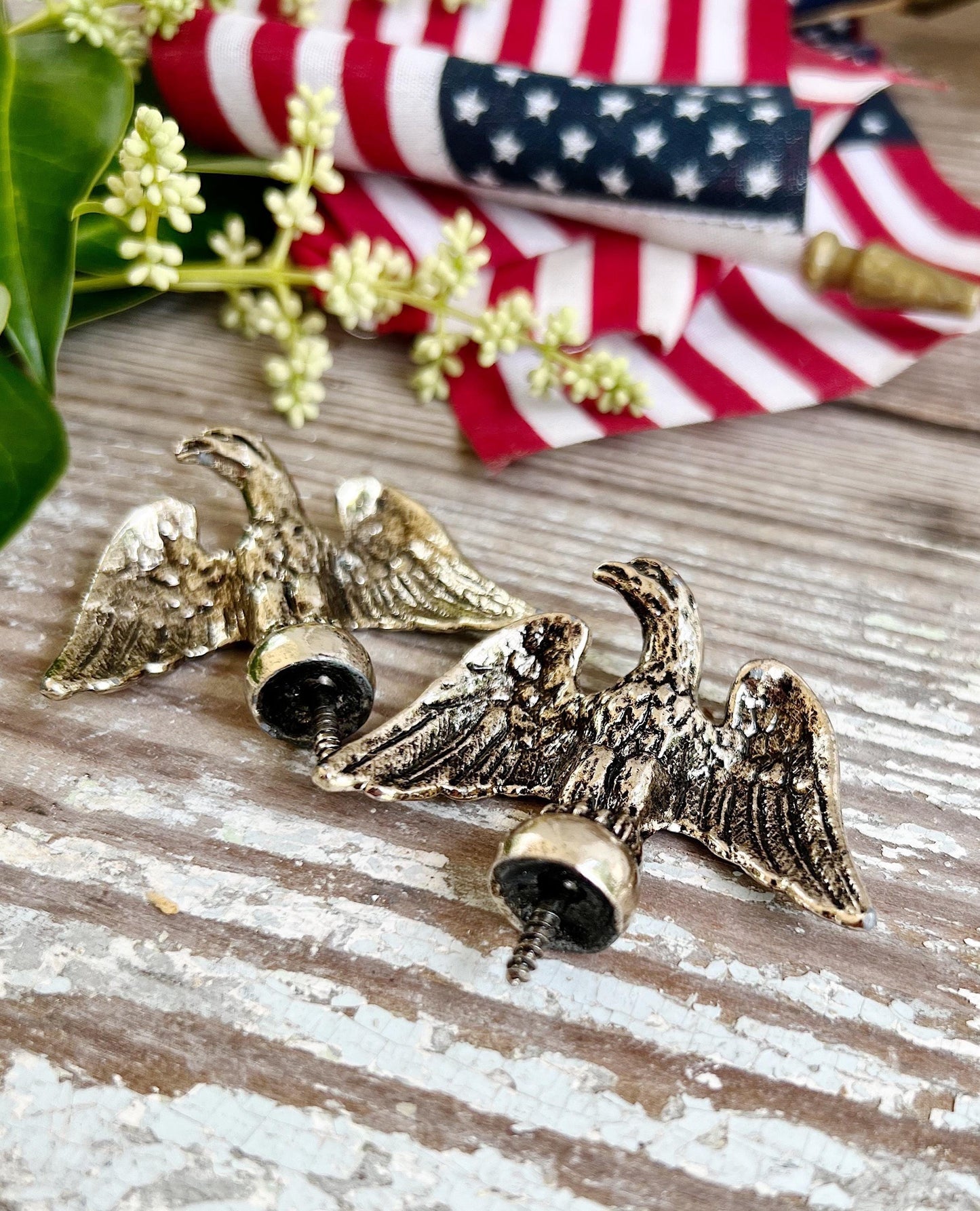 Vintage METAL EAGLE Flag Pole Topper Cap Finial Americana