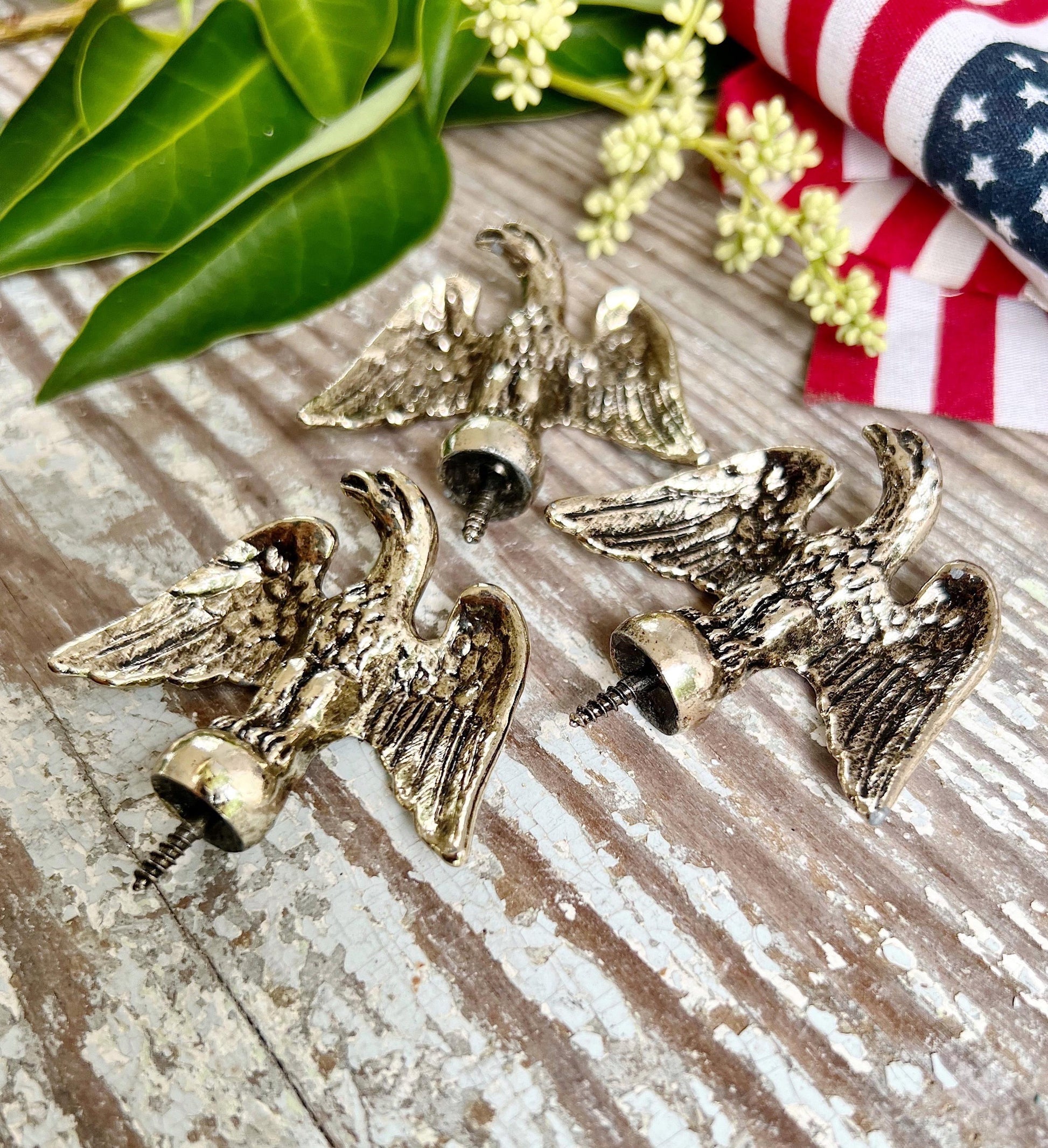 Vintage METAL EAGLE Flag Pole Topper Cap Finial Americana