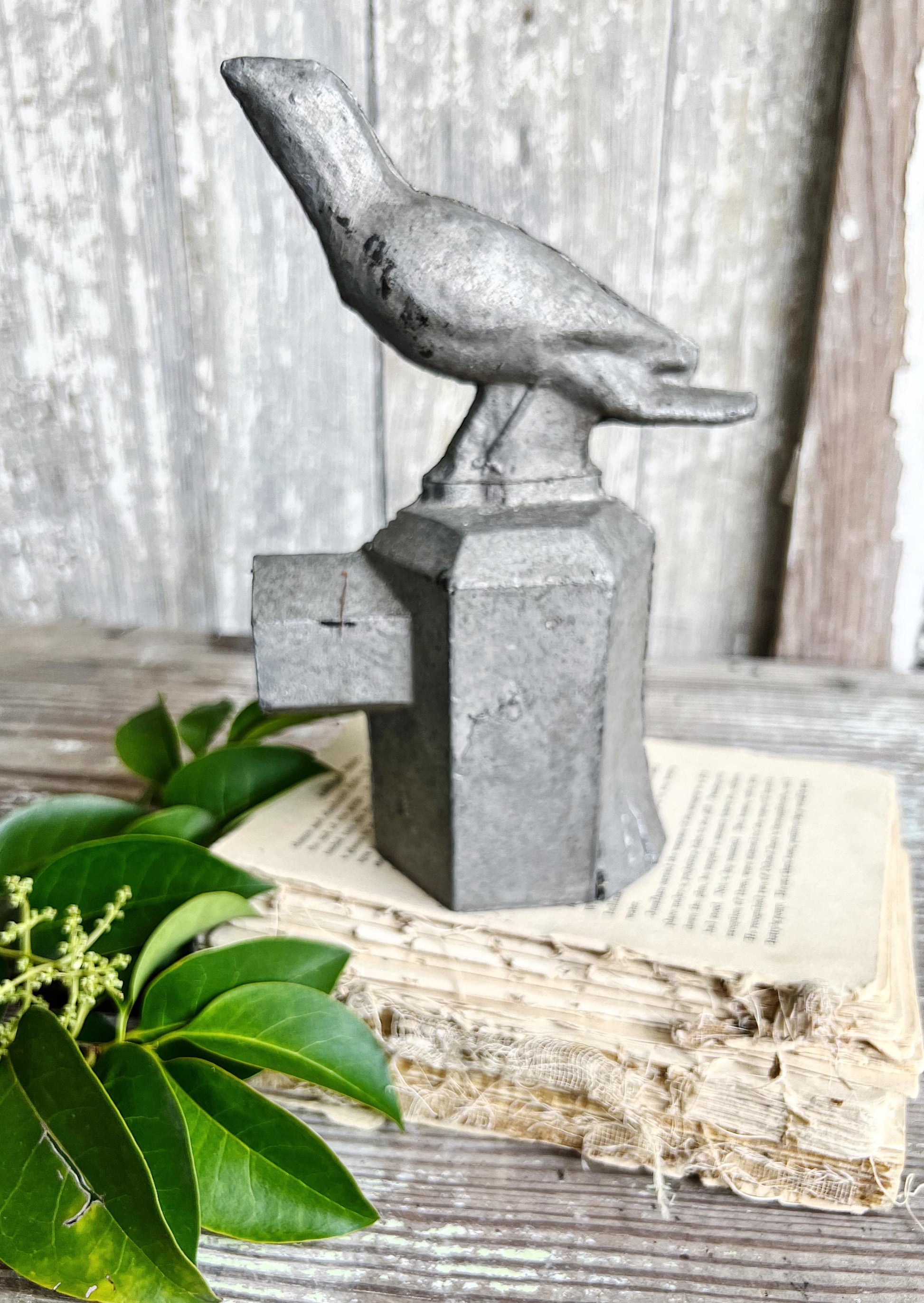 Antique BIRD Finial Cast Iron Metal Fence Cap Architectural Industrial Salvage Farmhouse Garden Decor