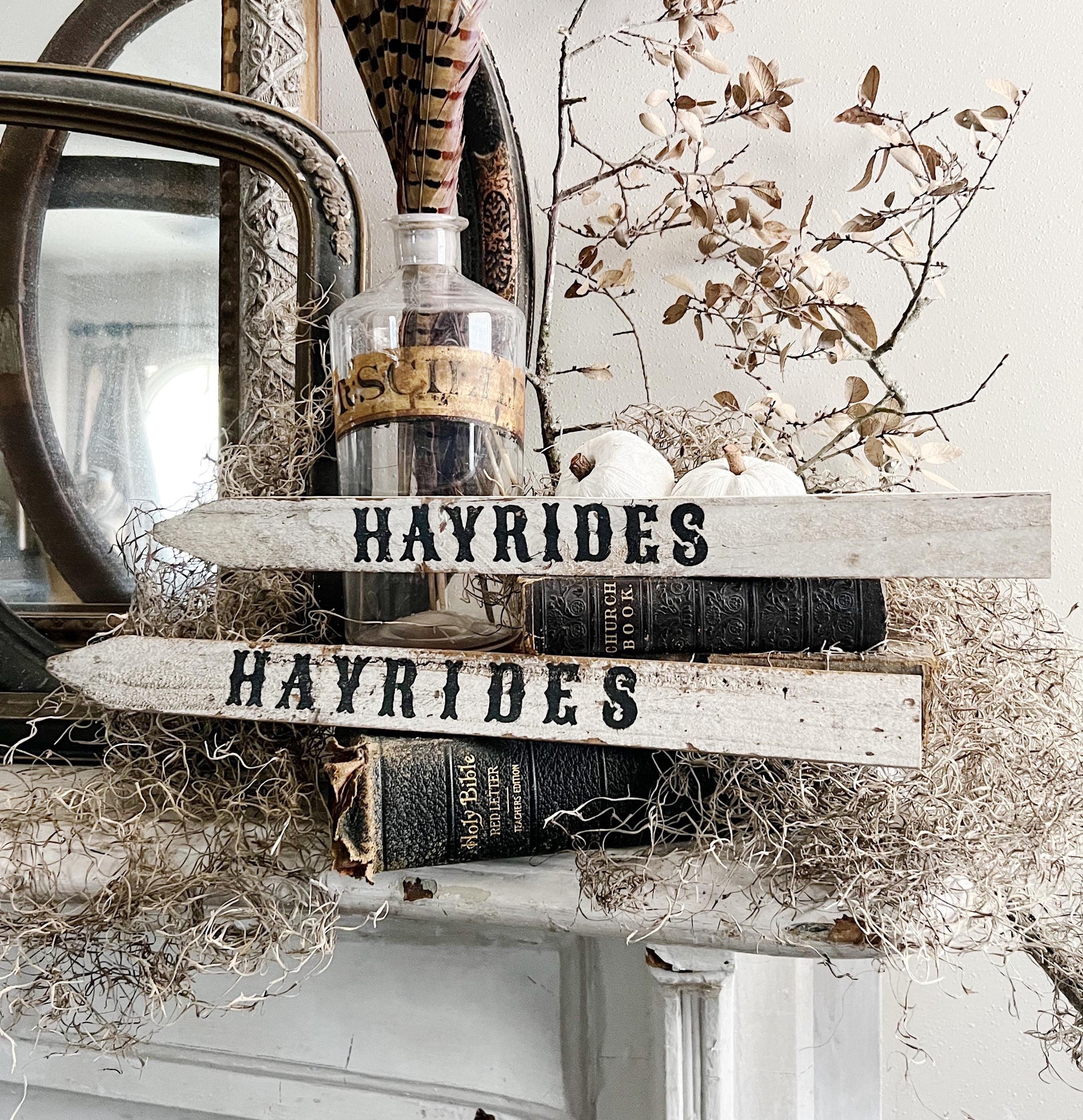 HAYRIDES Arrow Sign HALLOWEEN FALL Vintage Salvage Barn Wood Reclaimed White Chippy Paint Farmhouse Decor Architectural Gothic Black White