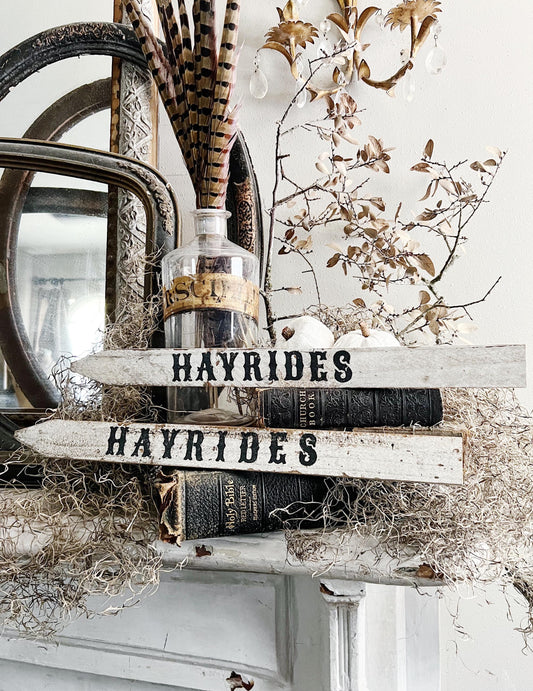 HAYRIDES Arrow Sign HALLOWEEN FALL Vintage Salvage Barn Wood Reclaimed White Chippy Paint Farmhouse Decor Architectural Gothic Black White