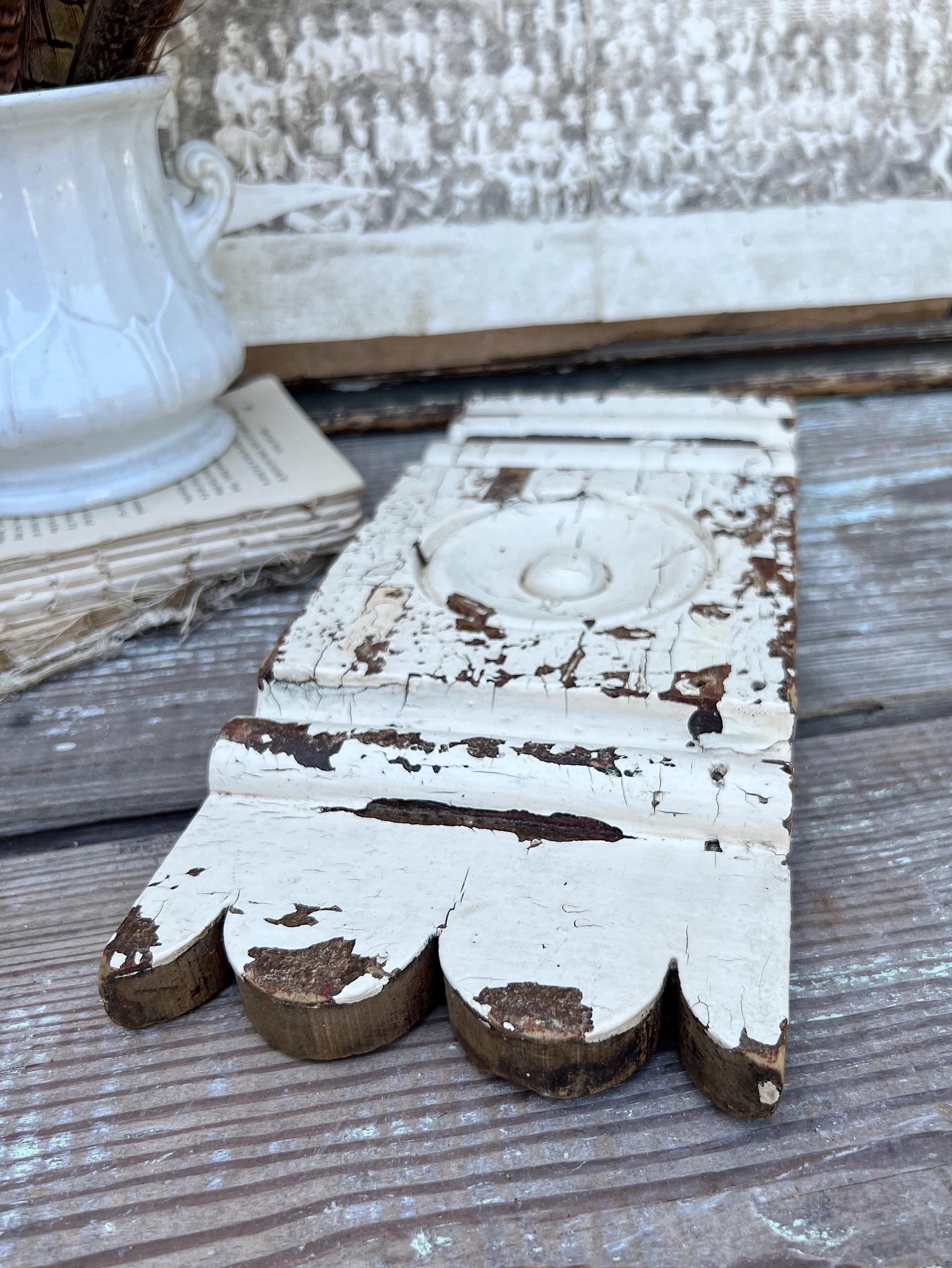 Antique EASTLAKE Plith CHIPPY WHITE Salvaged Pediment Architectural Wood Accent Trim Detail Reclaimed Farmhouse Rustic Decor