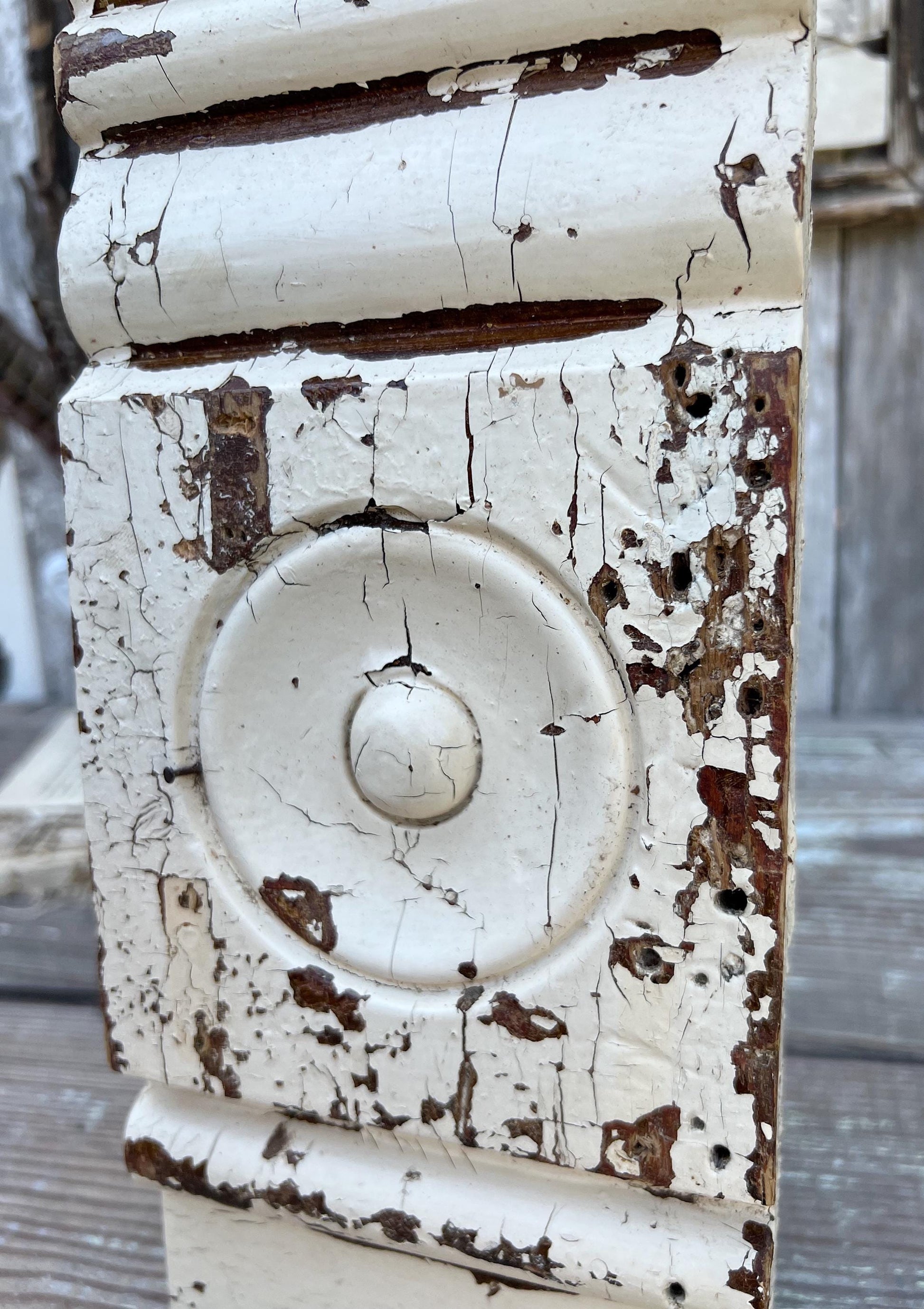 Antique EASTLAKE Plith CHIPPY WHITE Salvaged Pediment Architectural Wood Accent Trim Detail Reclaimed Farmhouse Rustic Decor