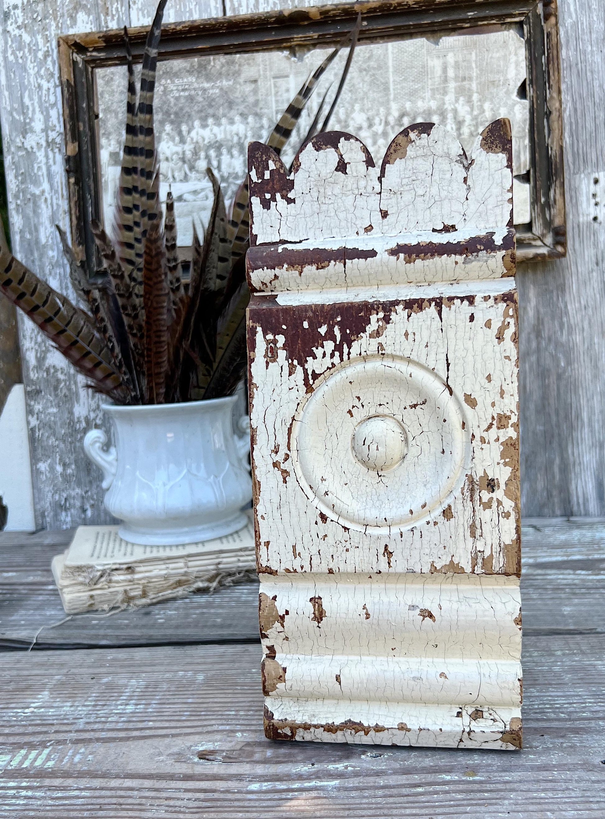 Antique EASTLAKE Plith CHIPPY WHITE Salvaged Pediment Architectural Wood Accent Trim Detail Reclaimed Farmhouse Rustic Decor