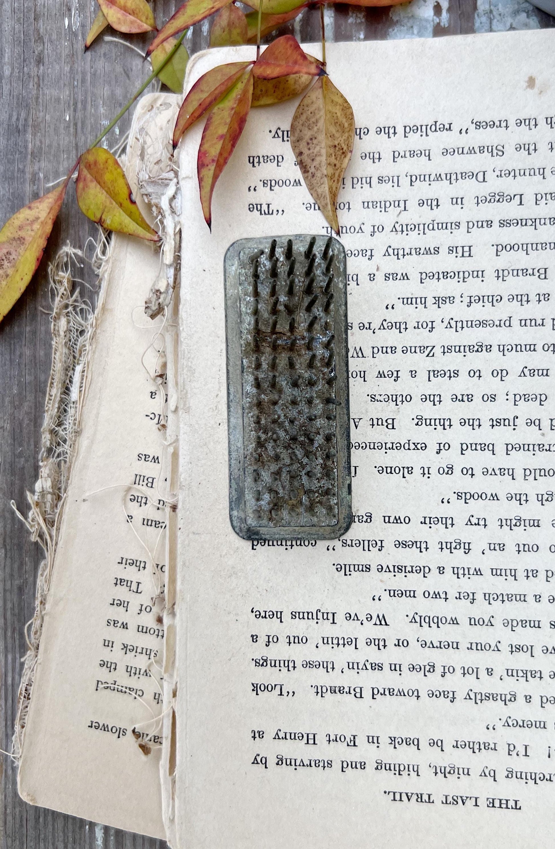 Vintage Metal Floral Frog RECTANGLE Flower Holder Farmhouse Decor Garden