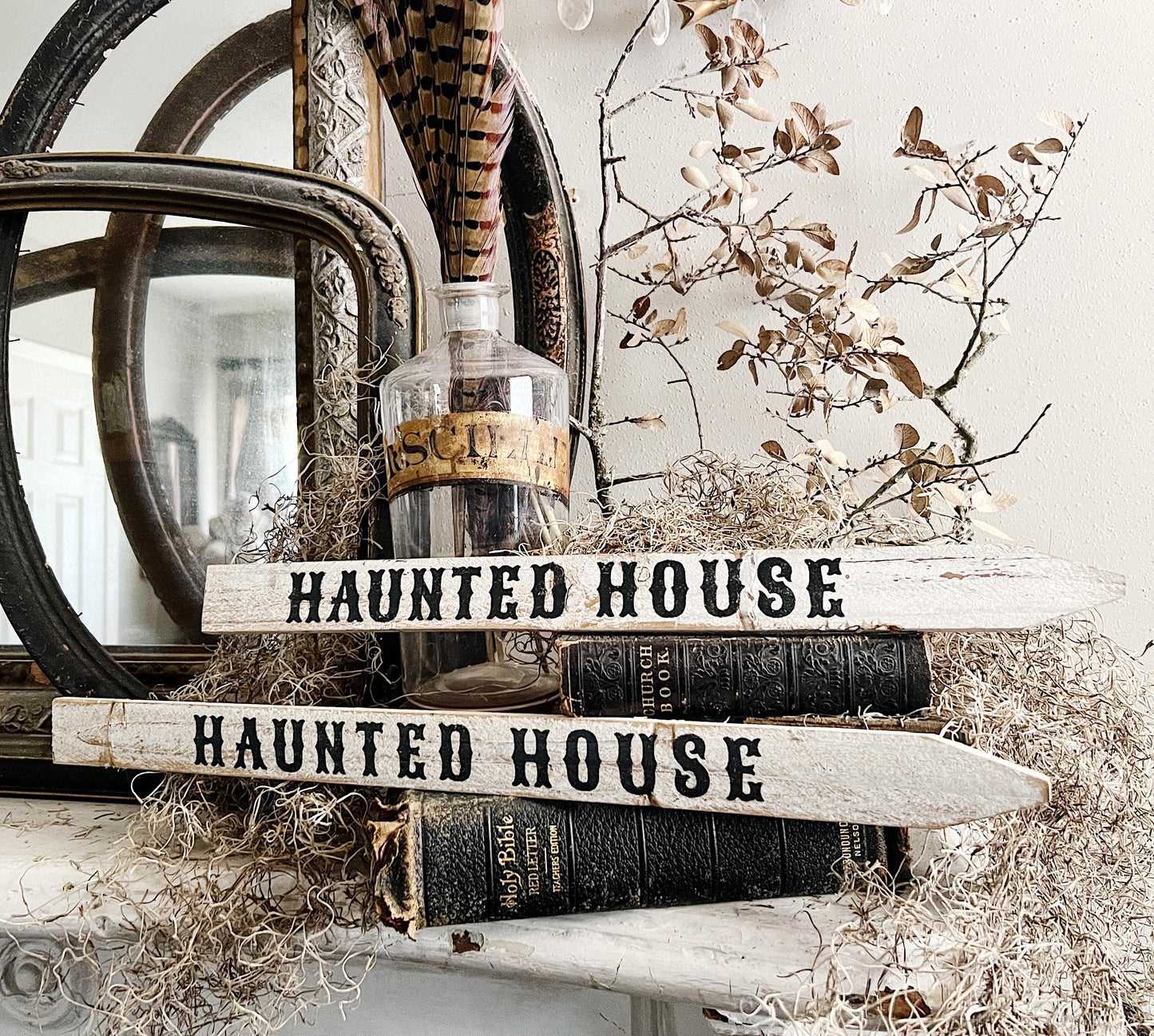 HAUNTED HOUSE Arrow Sign HALLOWEEN Fall Vintage Salvage Barn Wood Reclaimed White Chippy Paint Farmhouse Decor Architectural Black White