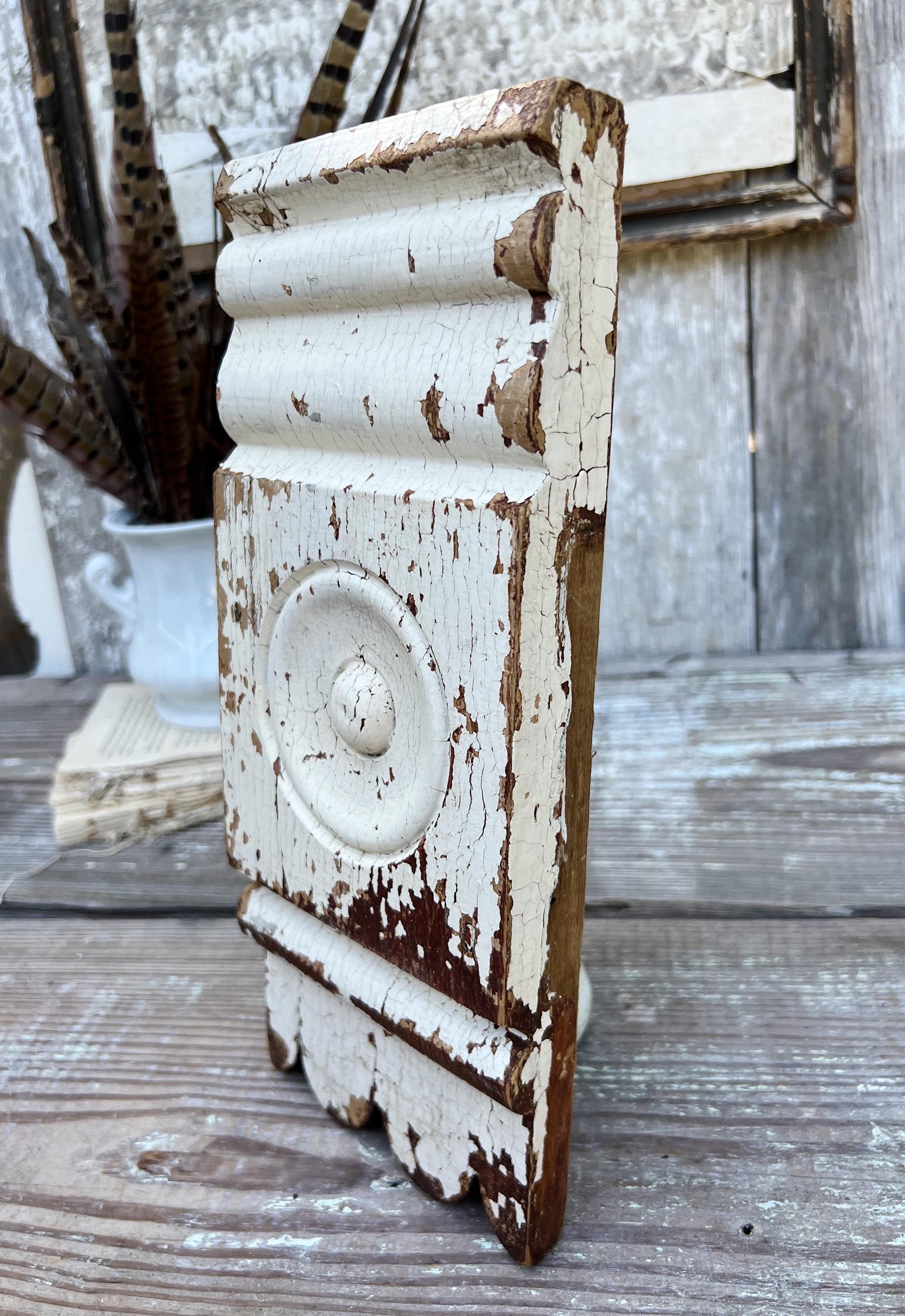 Antique EASTLAKE Plith CHIPPY WHITE Salvaged Pediment Architectural Wood Accent Trim Detail Reclaimed Farmhouse Rustic Decor