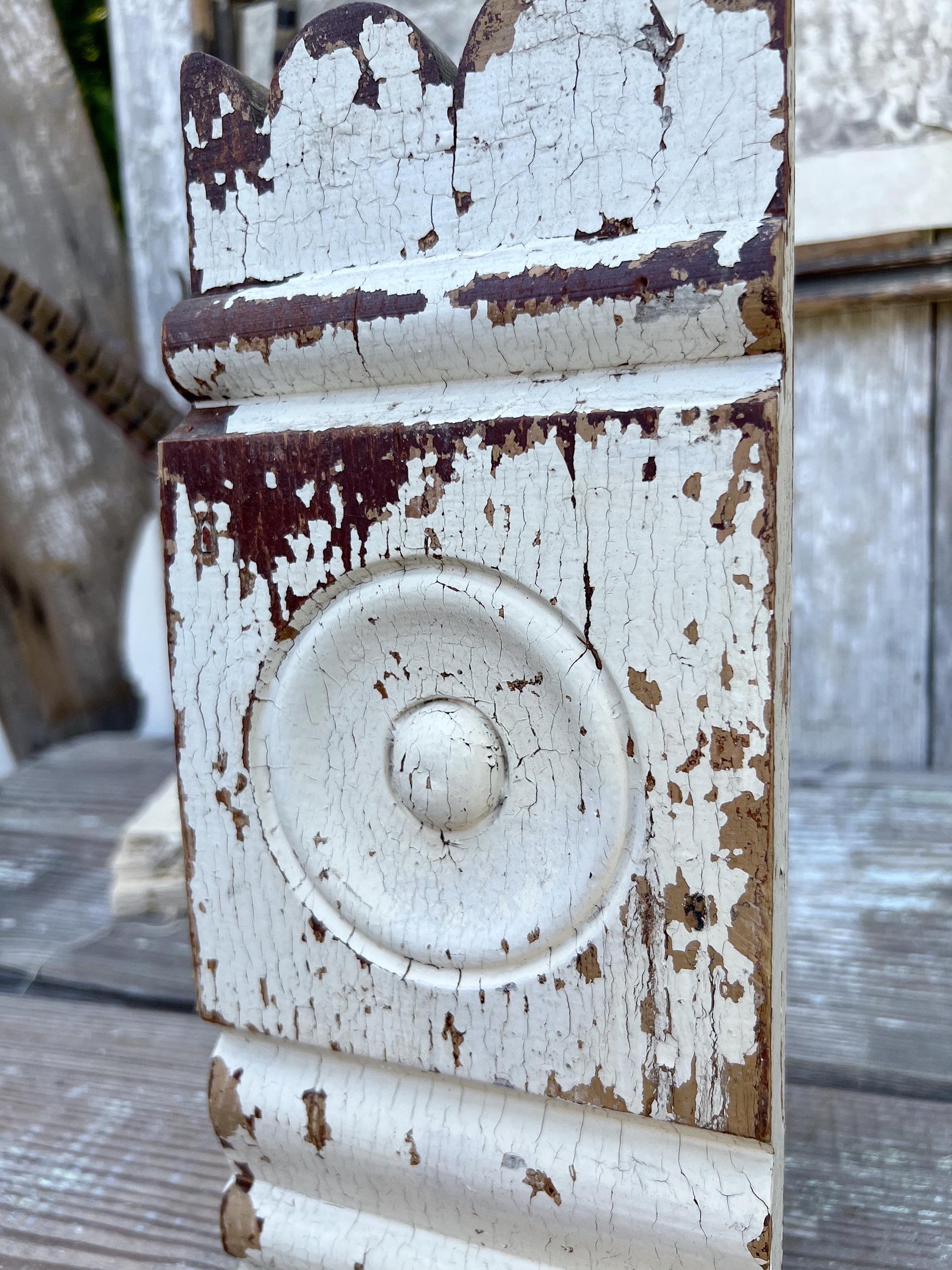 Antique EASTLAKE Plith CHIPPY WHITE Salvaged Pediment Architectural Wood Accent Trim Detail Reclaimed Farmhouse Rustic Decor