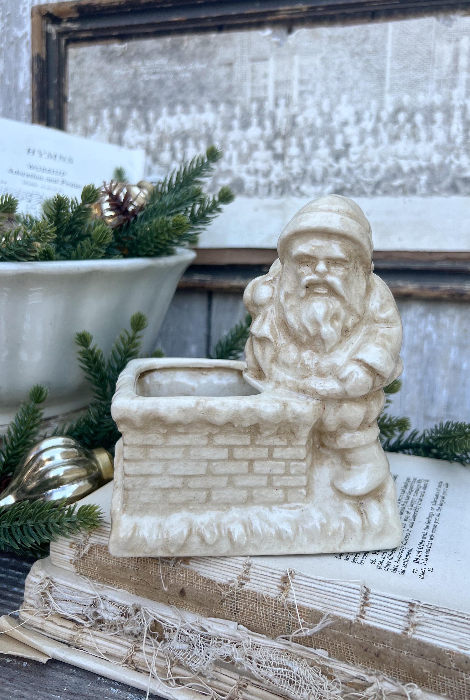 Vintage SANTA CHIMNEY PLANTER Creamy White Ironstone Crazing Grungy Ceramic Container Farmhouse Christmas Decor Japan