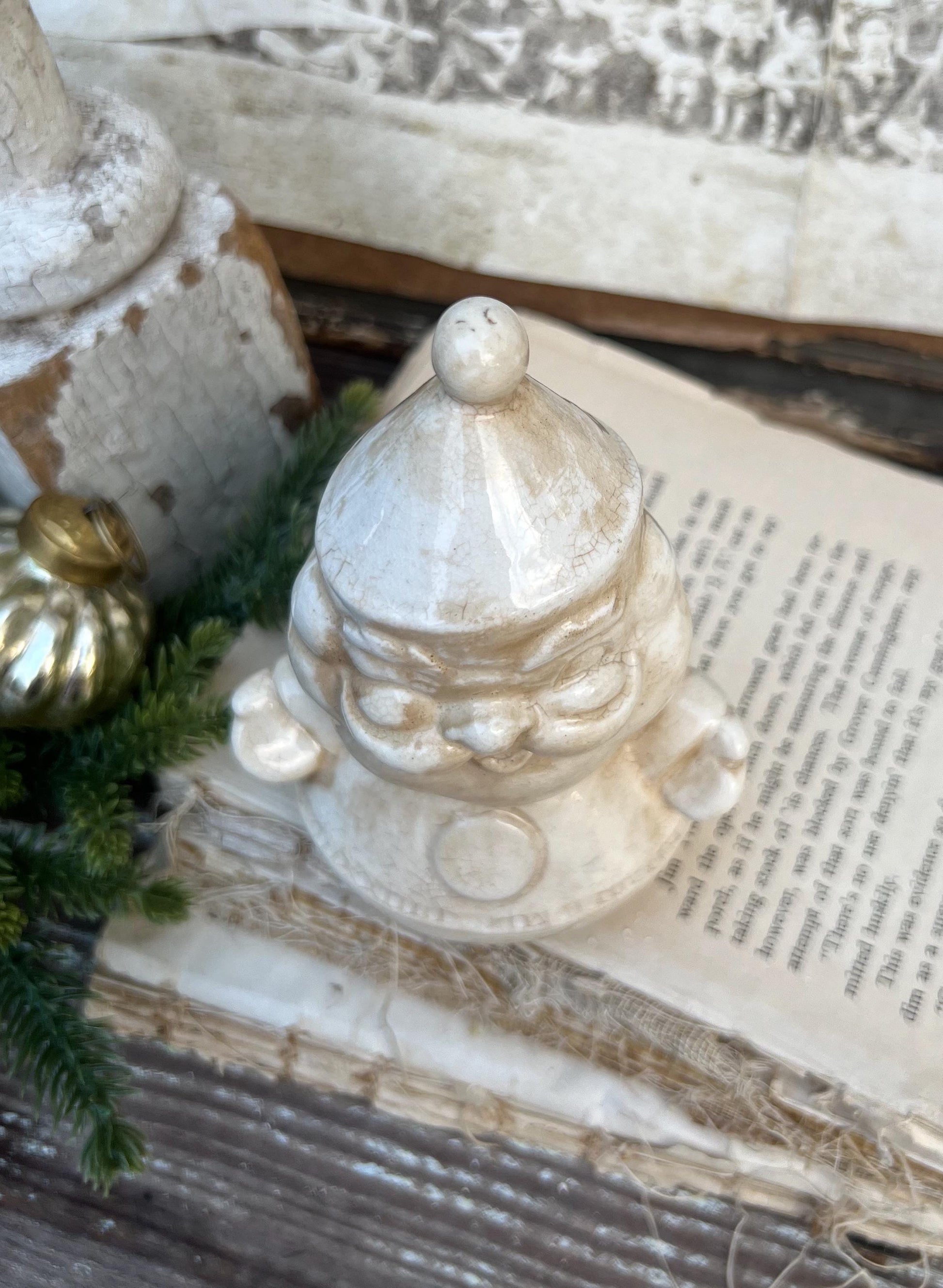 Vintage Ironstone Santa Claus Salt Shaker Creamy WHITE Farmhouse Christmas Decor Stained Crazing HOLT HOWARD 1960