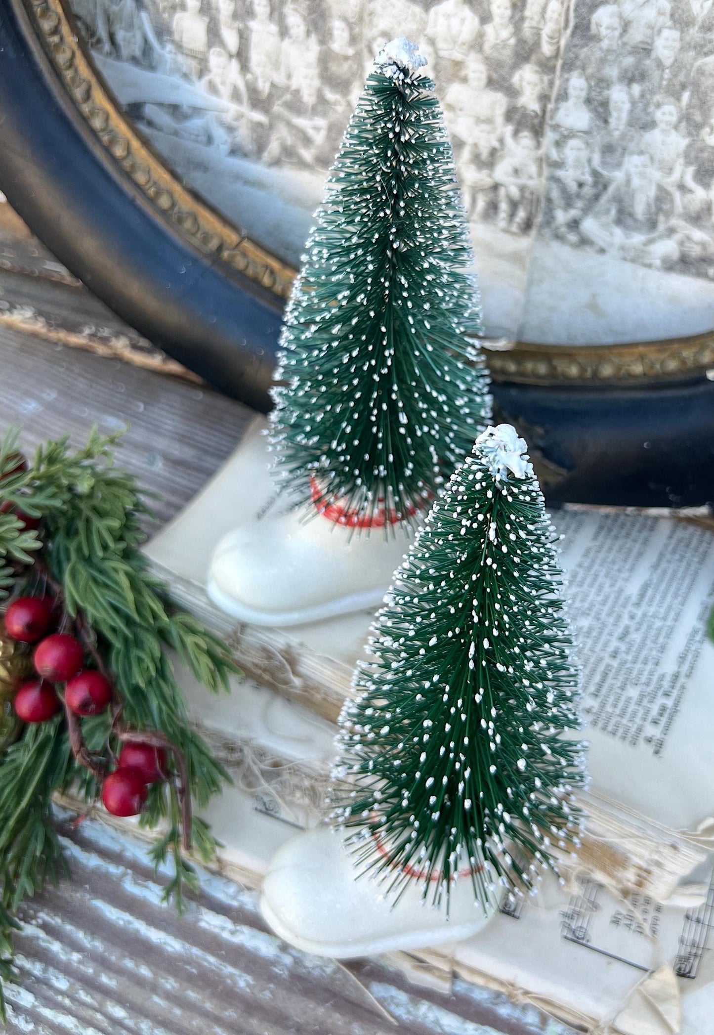 Christmas GREEN Bottle Brush Tree White Flocked SANTA BOOT Farmhouse Decor Primitive Kitschy